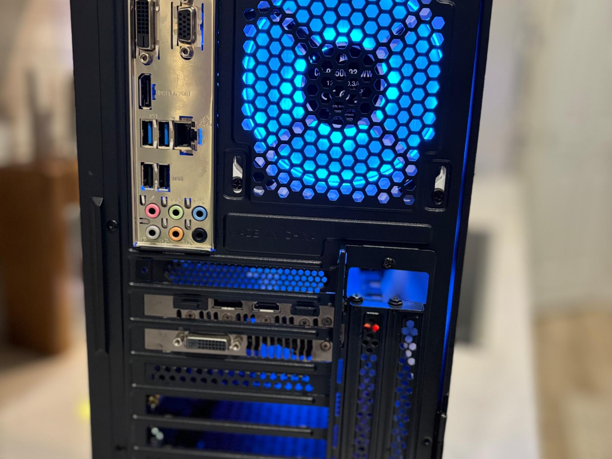 For Sale 1080P Gaming PC with Intel i7-8700k and ASUS ROG GeForce GTX 1070 8GB GPU