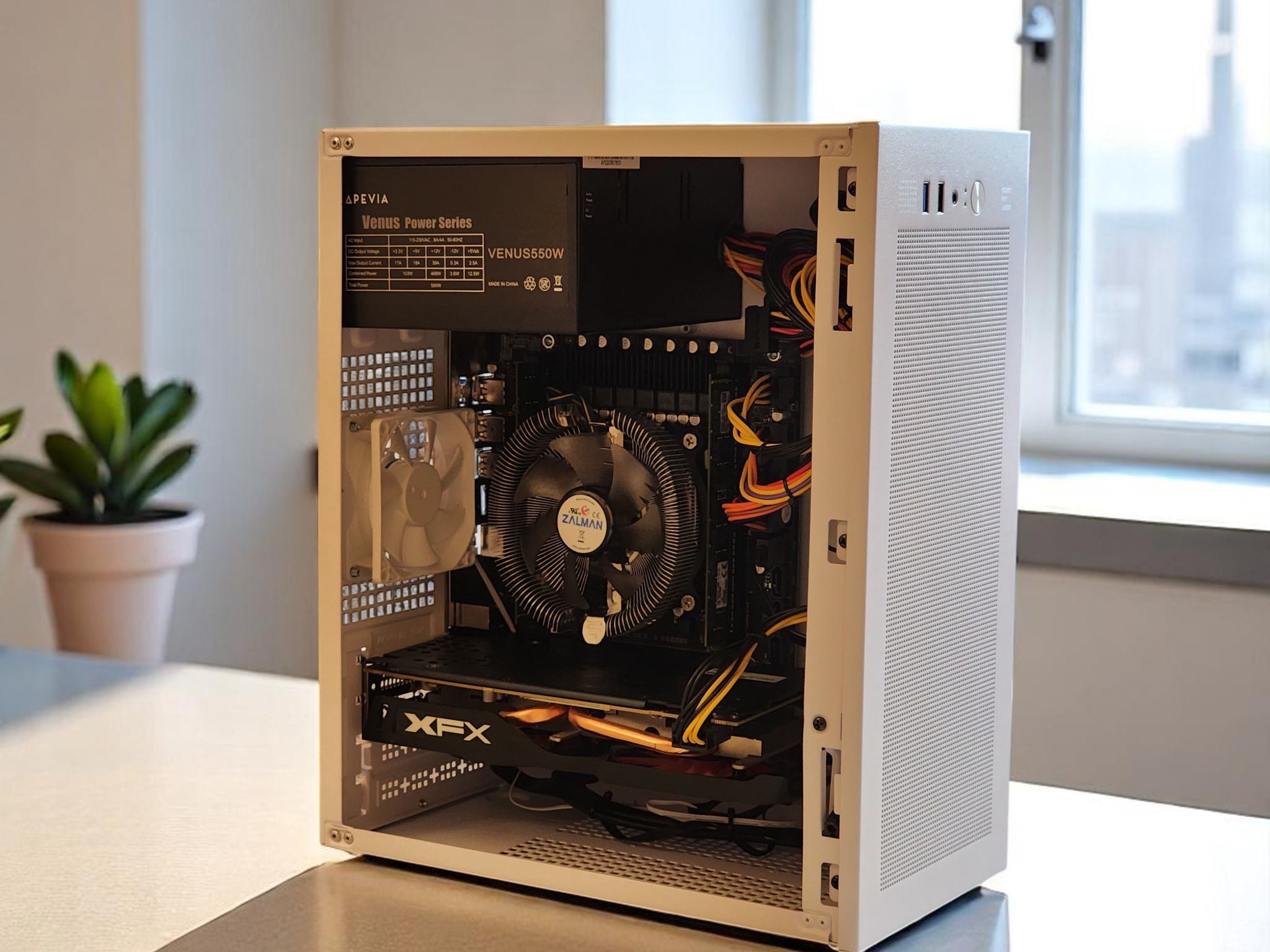 ⚡ RX 570, INTEL 8-CORE, 16GB RAM, 256GB M.2 + 320GB HDD, WIFI, WIN10 | Great Value Budget Gaming PC!