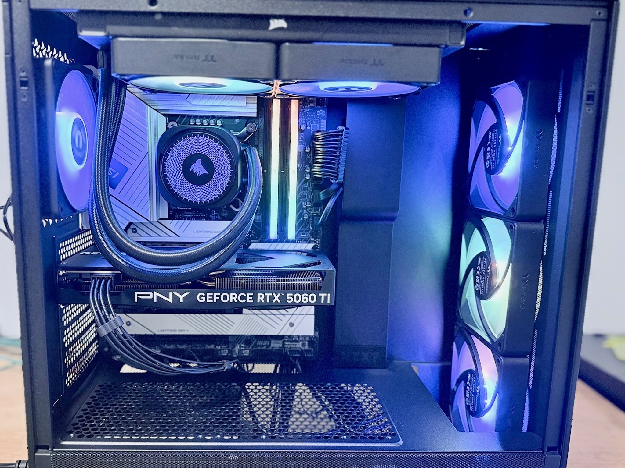 Gaming PC RTX 5060 TI 16 GB