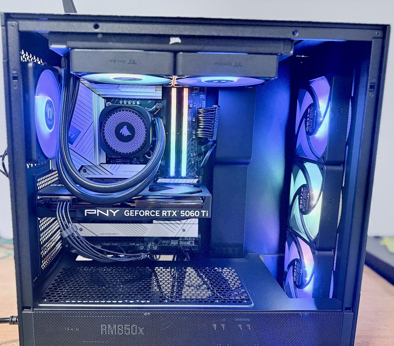 Gaming PC RTX 5060 TI 16 GB