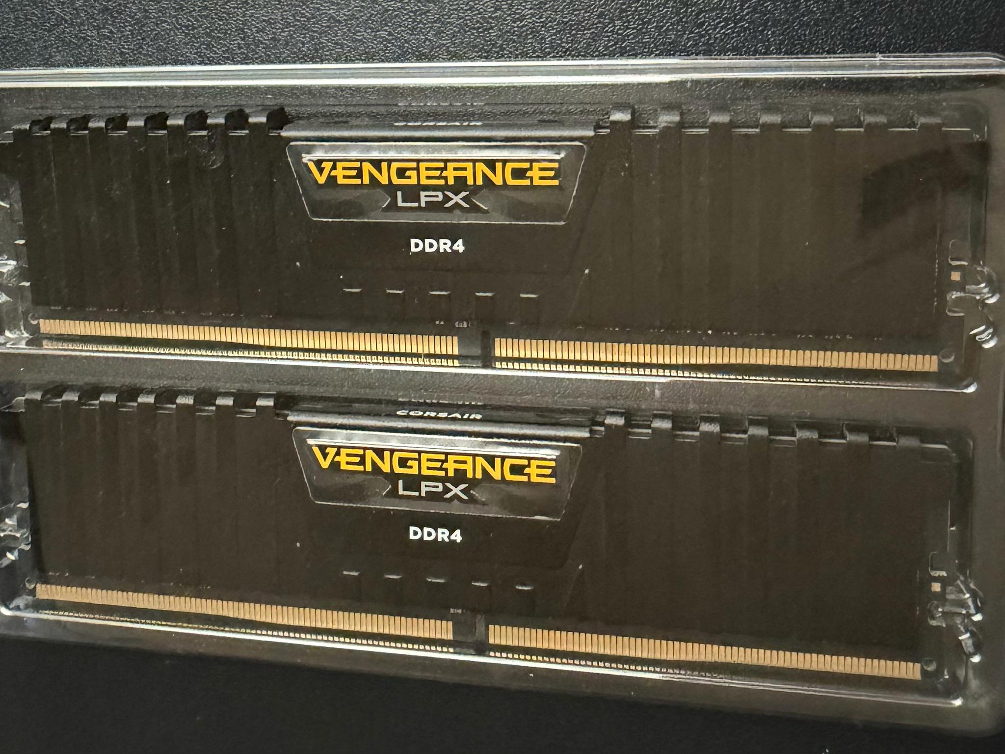 Corsair Vengeance LPX 16GB (2x8GB) DDR4 3000MHz