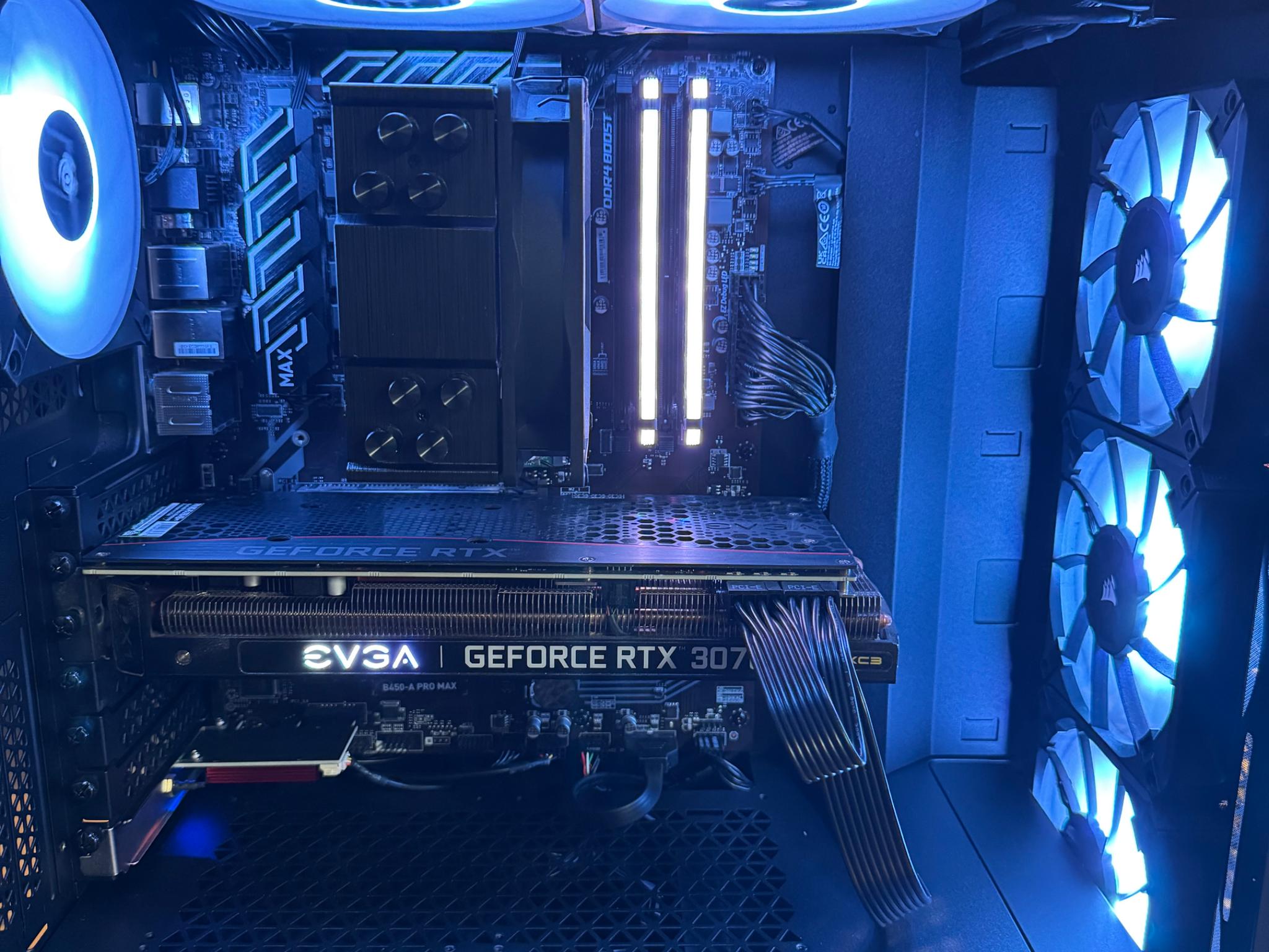 Corsair Gaming PC RTX 3070 with 2 tb nvme
