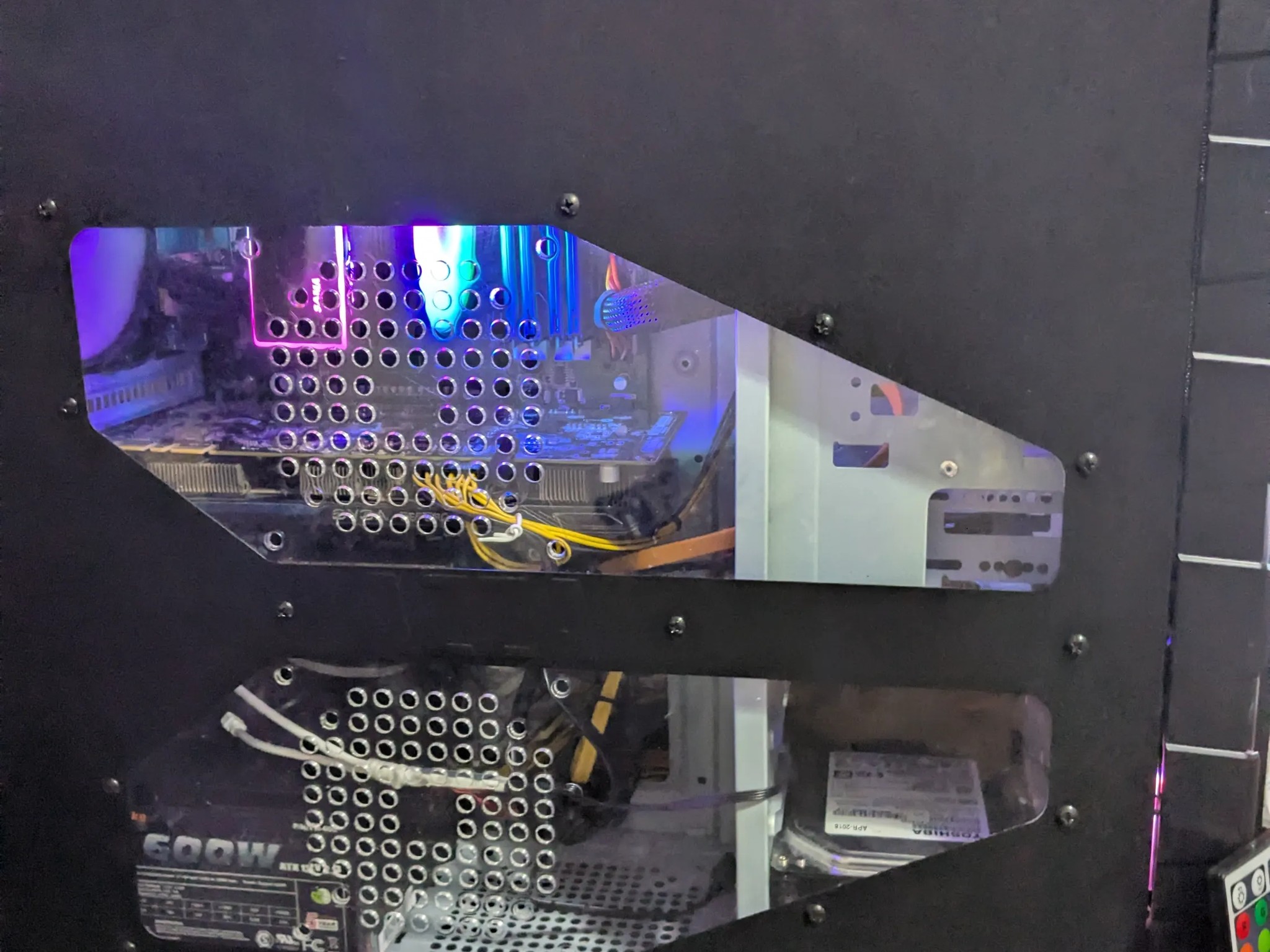 120 FPS Fortnite | 180 Day Warranty | i5-4670, 16GB RAM, 256GB SSD, GTX 970 4GB, RGB, Win10, Wifi