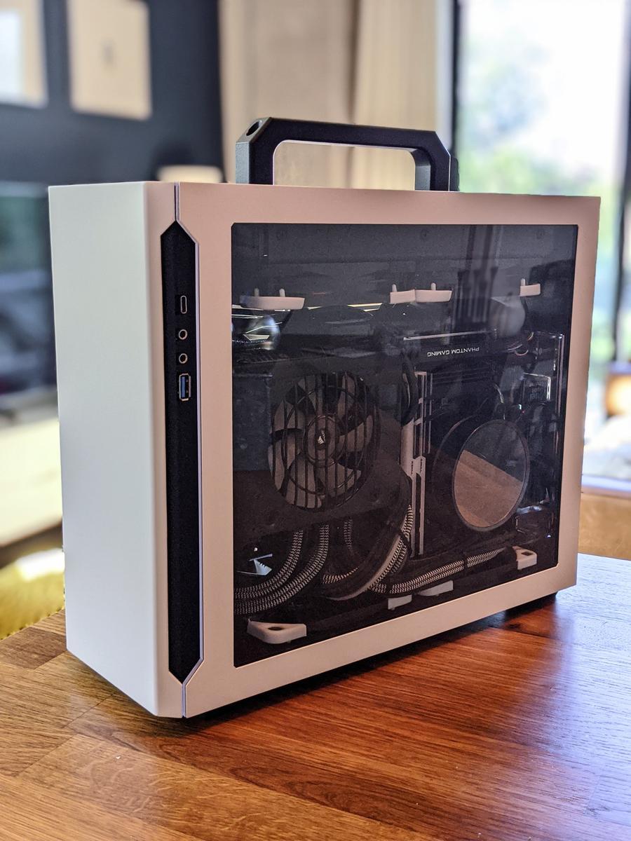 SFF Gaming PC — i9-9900KF + RTX 2080 Ti in Sliger SM570