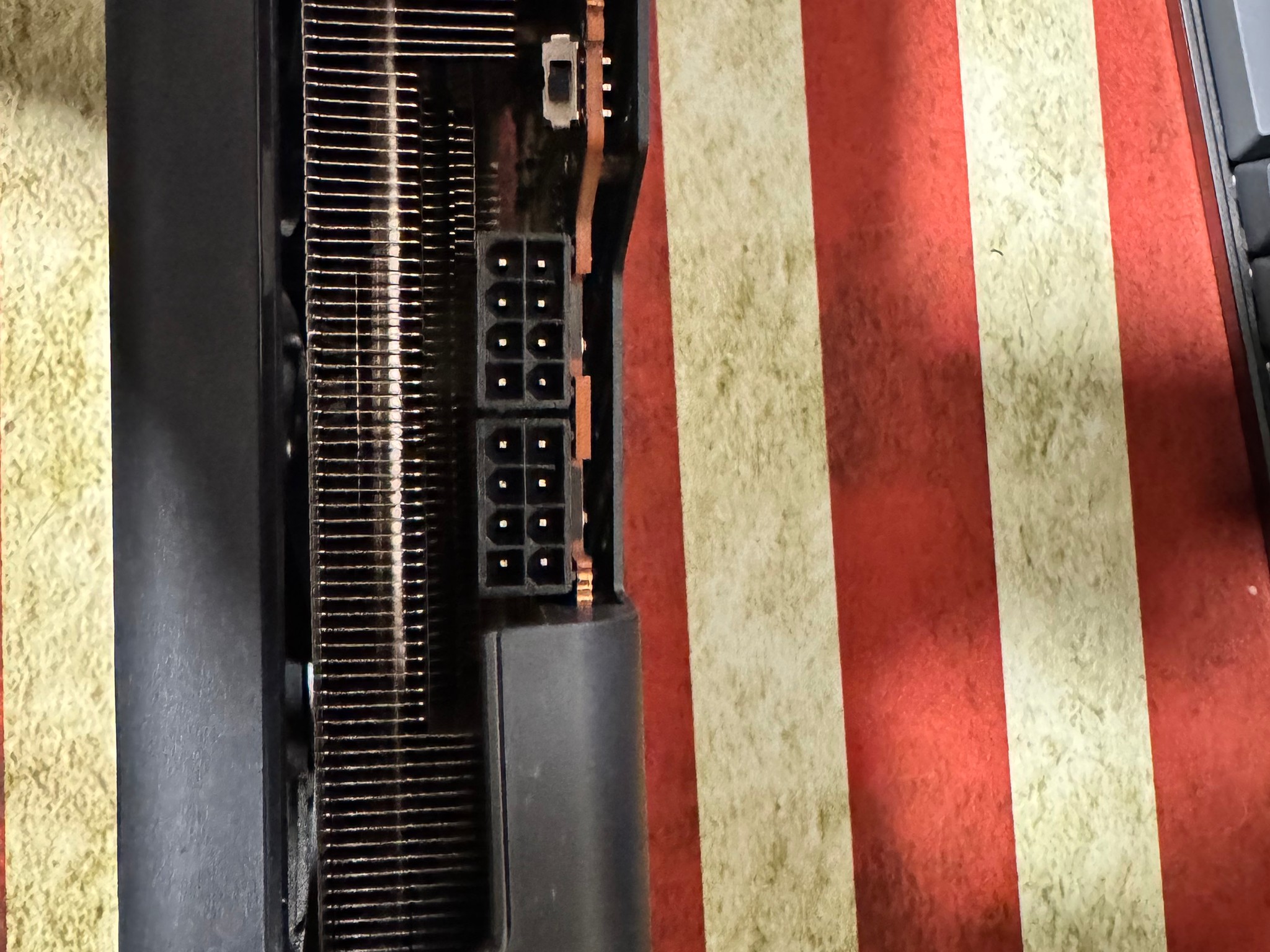 XFX 6900XT SWFT319
