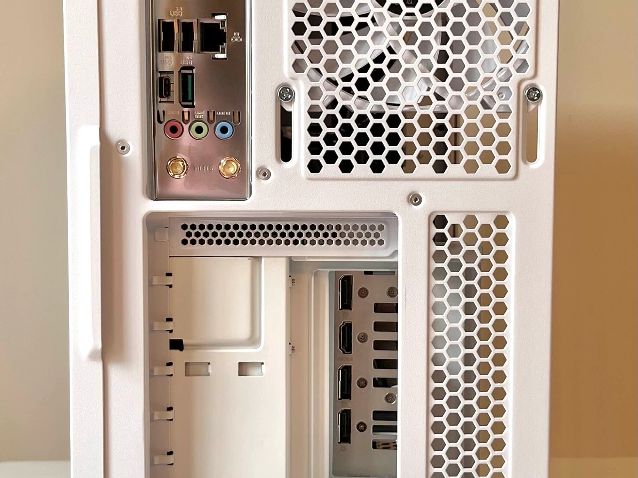 🍪🐻‍❄️| RTX 4070 Super 12gb, i7 13700k, 32gb DDR5, 2tb SSD, AIO Liquid Cooled White Gaming PC