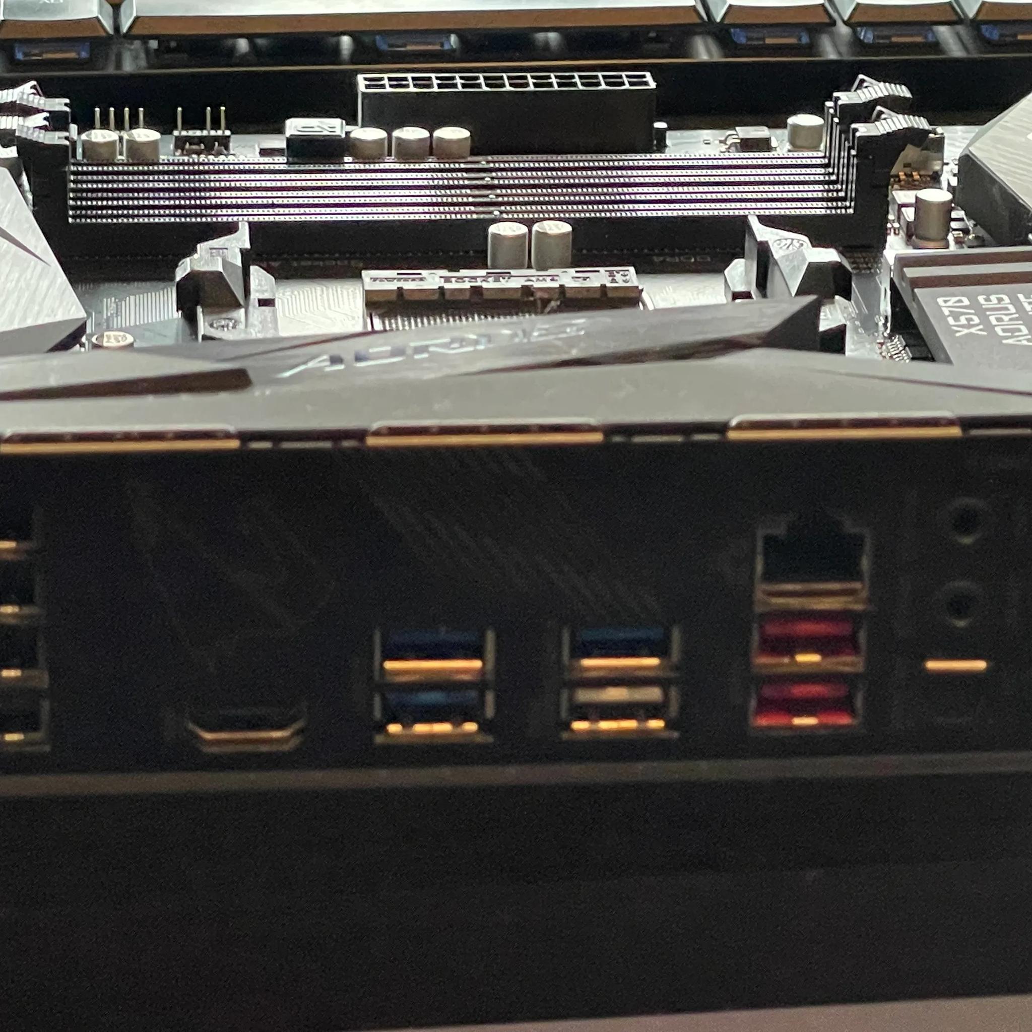 Gigabyte x570 AORUS ELITE ATX AM4 Motherboard, non Wifi, working condition