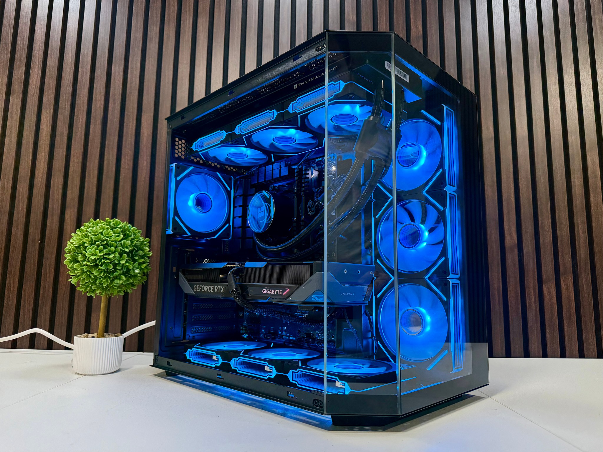 RTX 5080 | Ryzen 9800X3D | 32GB DDR5 | 2TB M.2 | 850W Gold PSU | ARGB Fans | Windows 11 Pro