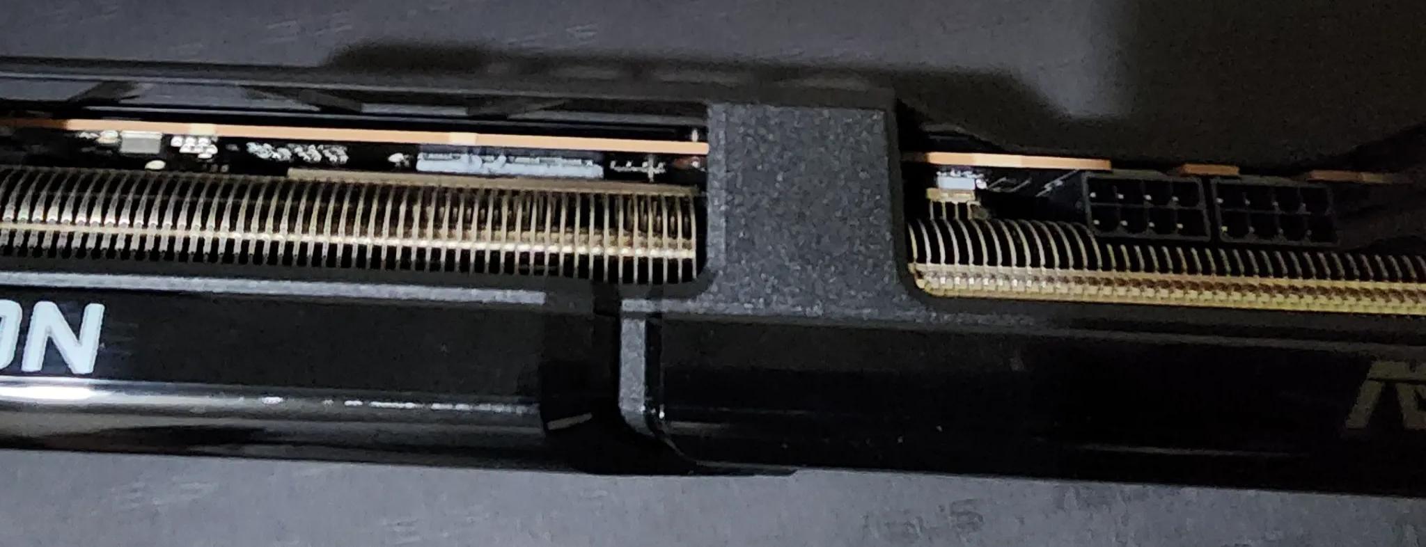 ASUS Dual Radeon™ RX 7800 XT OC Edition 16GB