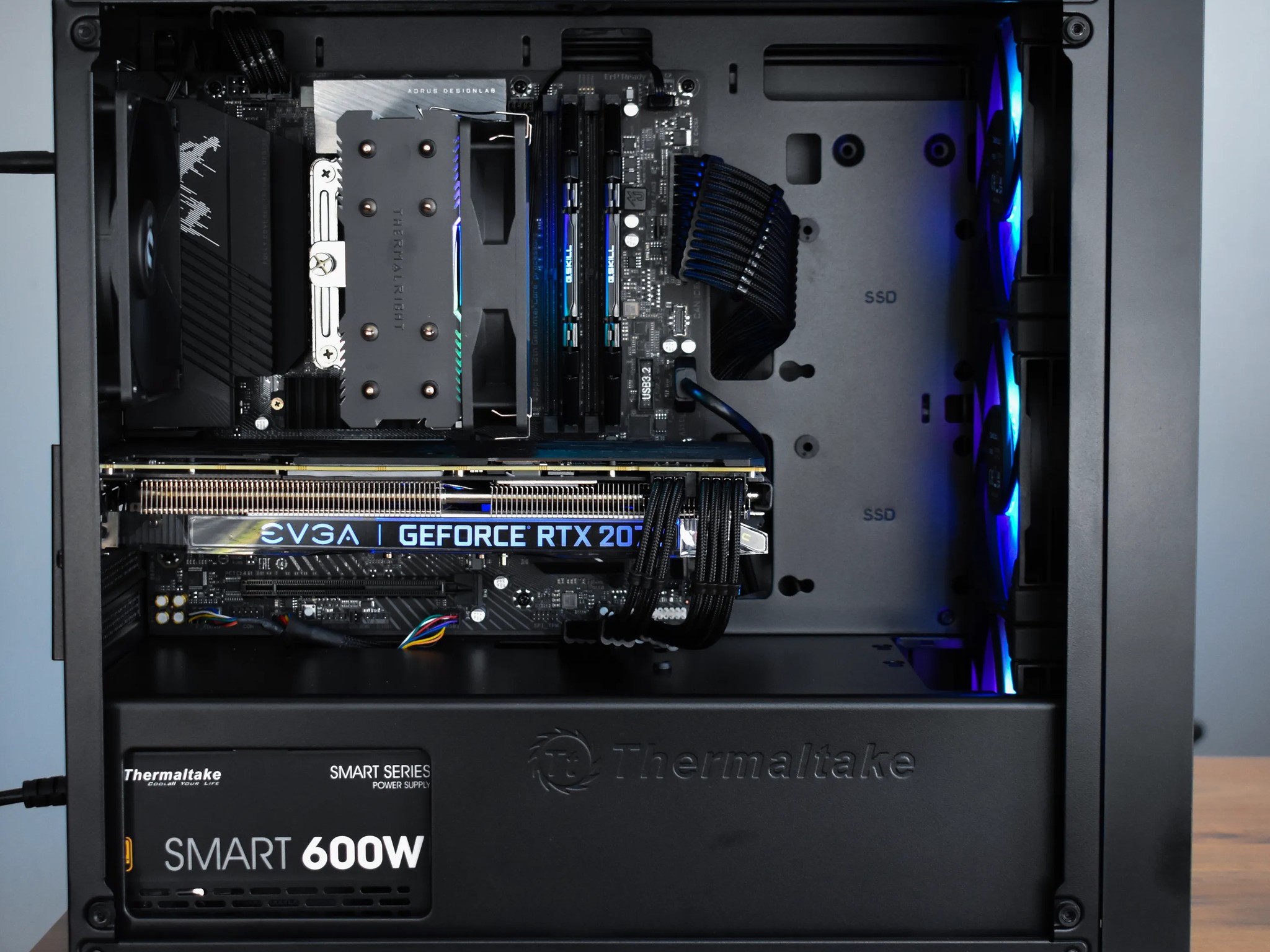 Mid Range Gaming PC / I3 12100 - RTX 2070