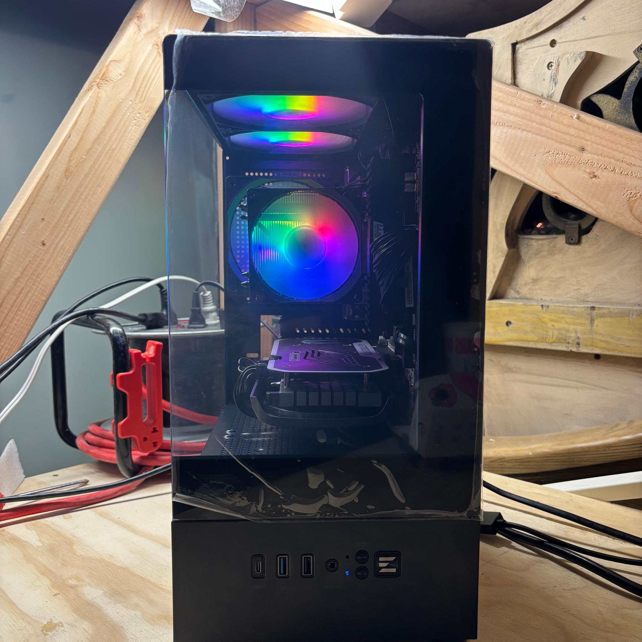 GeForce RTX 4060 Custom Gaming PC - Ryzen 5 5600X, 16GB RAM, 1TB SSD