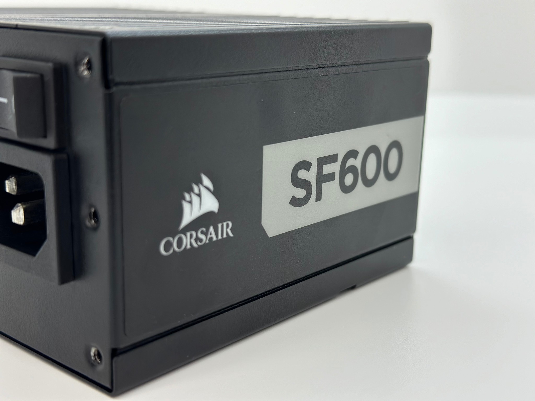 Corsair SF600 80+ Platinum SFX PSU