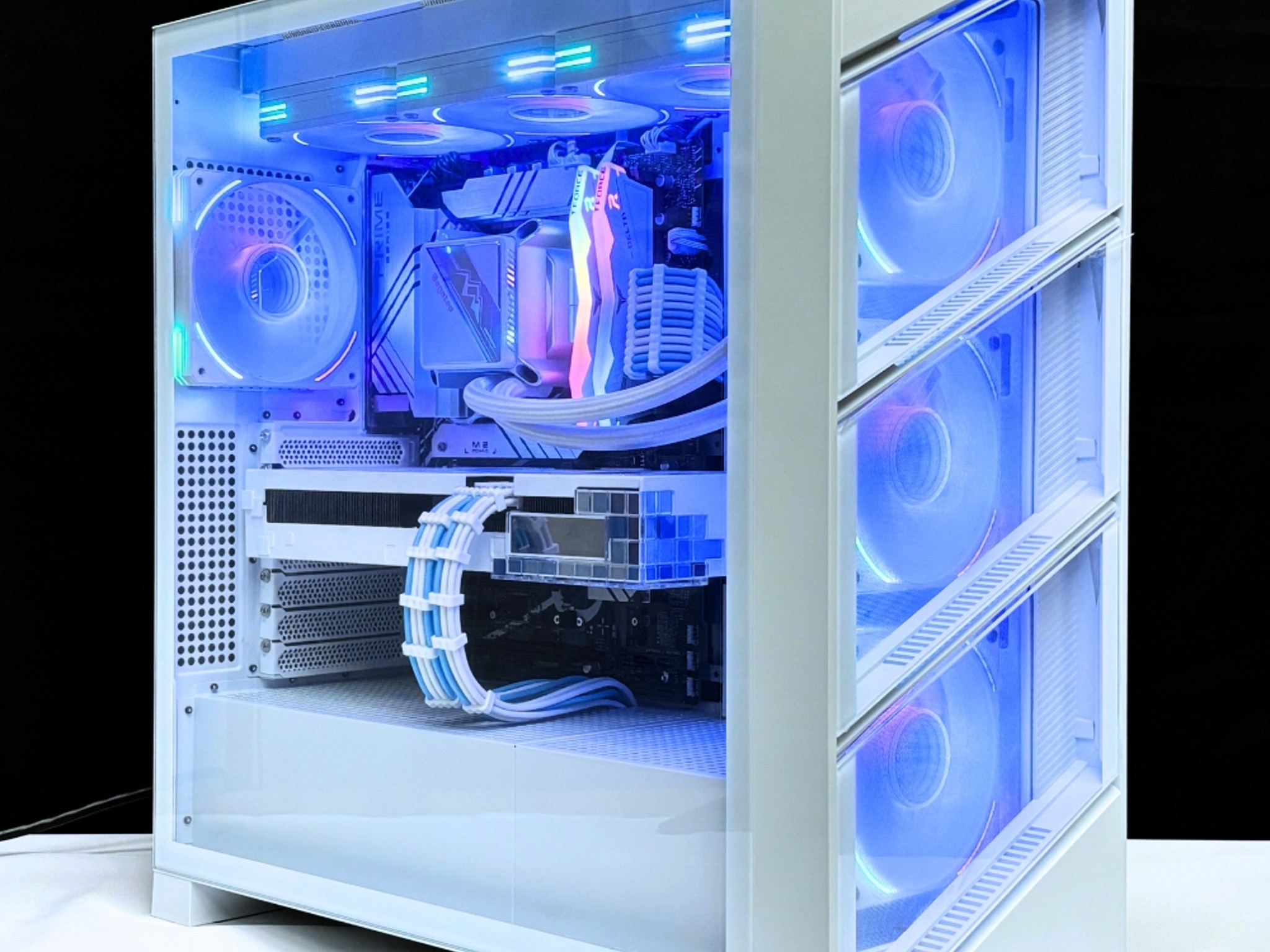 NextGen Seraphinx White i7-13700KF 5.4GHz,Radeon RX 6750 12GB, 1TB NVME SSD, 32GB RGB DDR5