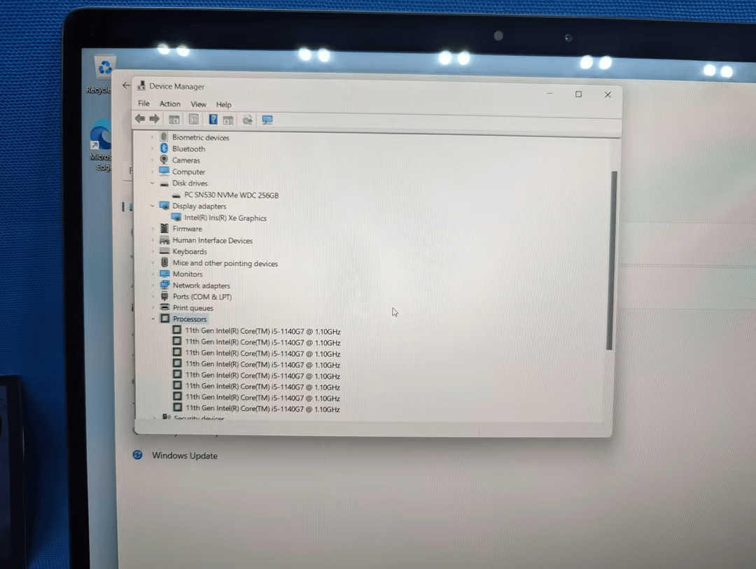 Dell Latitude 7320 Detachable 13 Inch i5-1140G7 @ 1.10ghz 16GB RAM 256GB SSD Windows 11 Pro