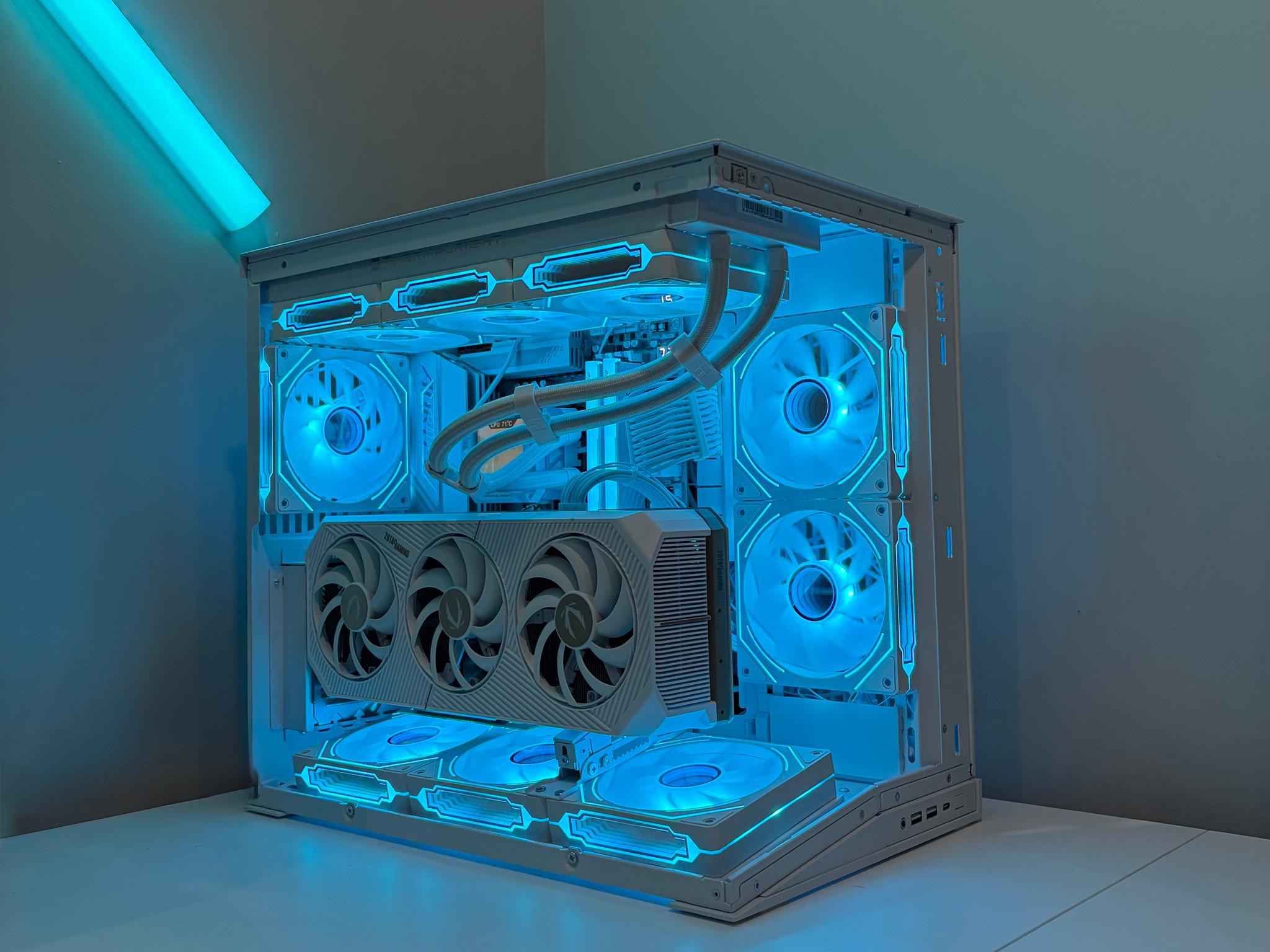 RTX 5080 | Ryzen 7 9800X3D | 32GB DDR5 RAM | 2TB SSD | Gaming PC