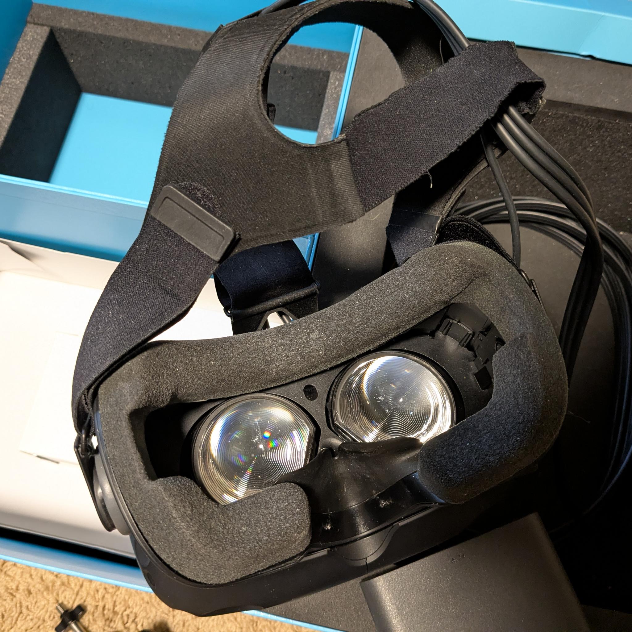 HTC Vive Full Kit - HMD, Original Box, and all parts