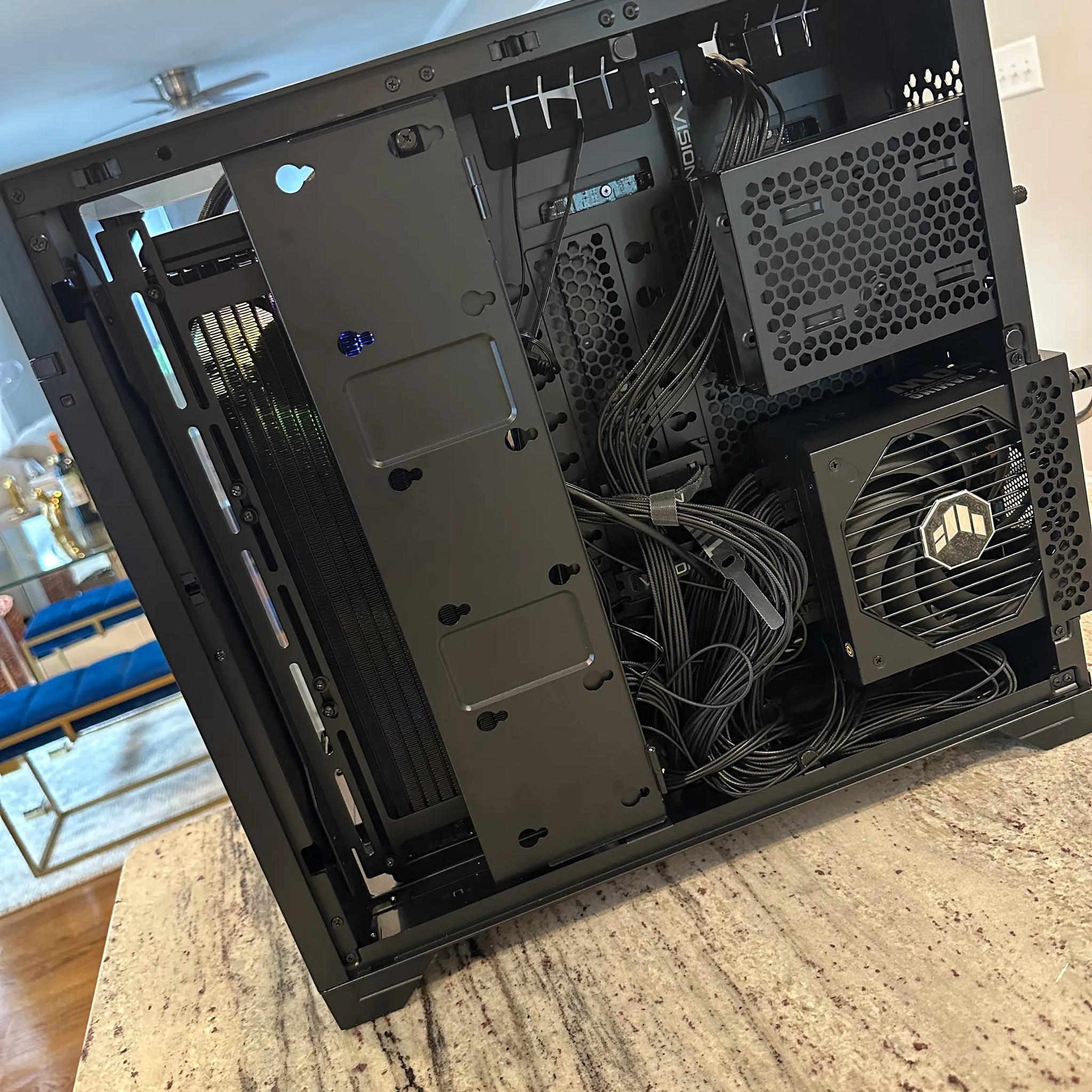 1440p Beast, AMD Ryzen 7800X3D & 4070 Super Black Gaming PC