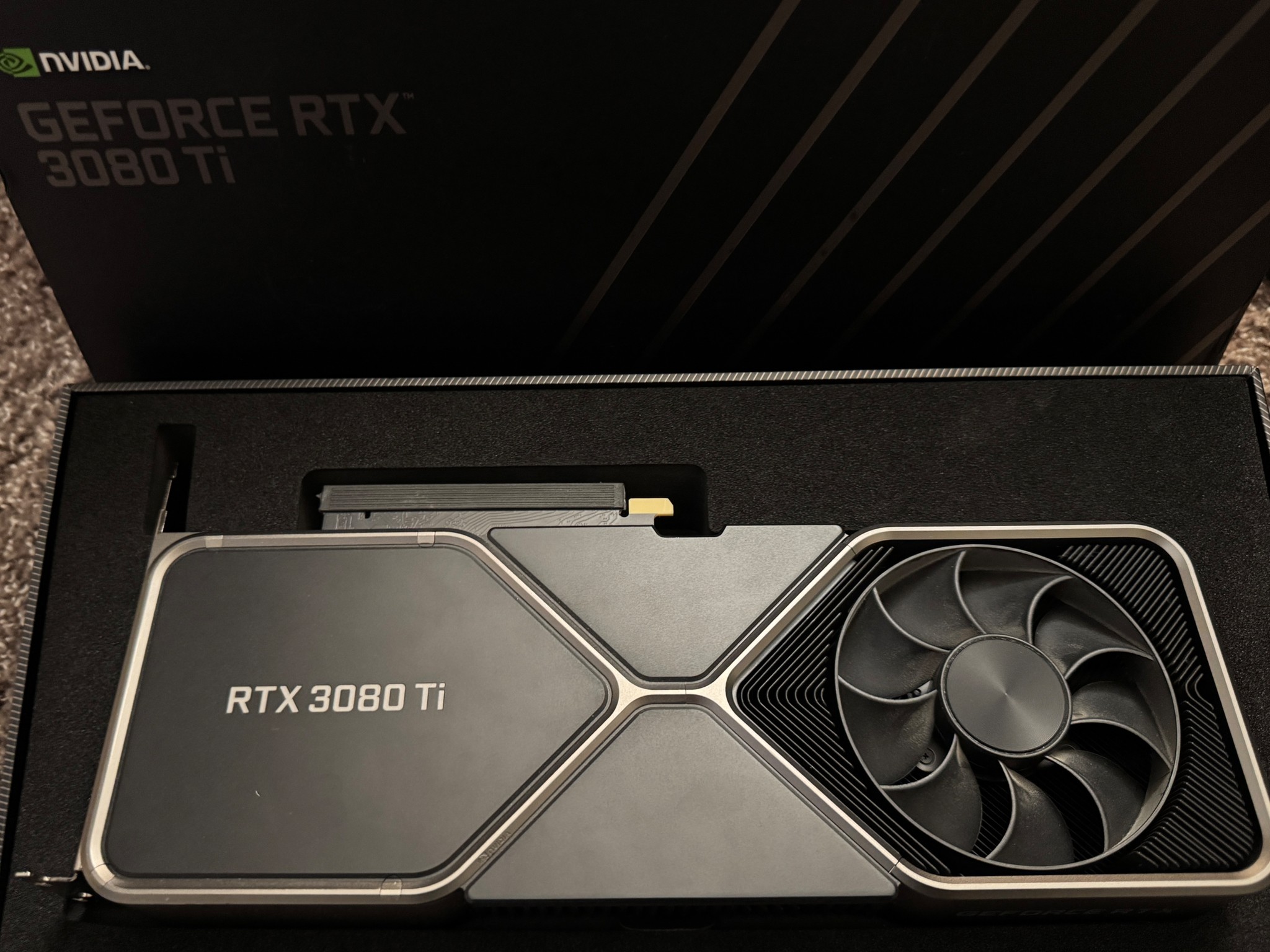 RTX 3080 ti Founders Edition