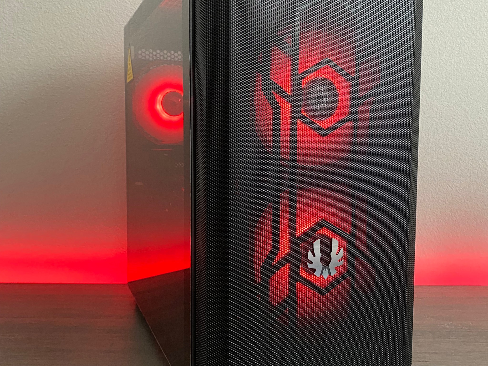 Team Red Gaming PC 1440P - AMD RX 580 8GB - AMD Ryzen 5 2600 - ARGB - 1TB NVMe