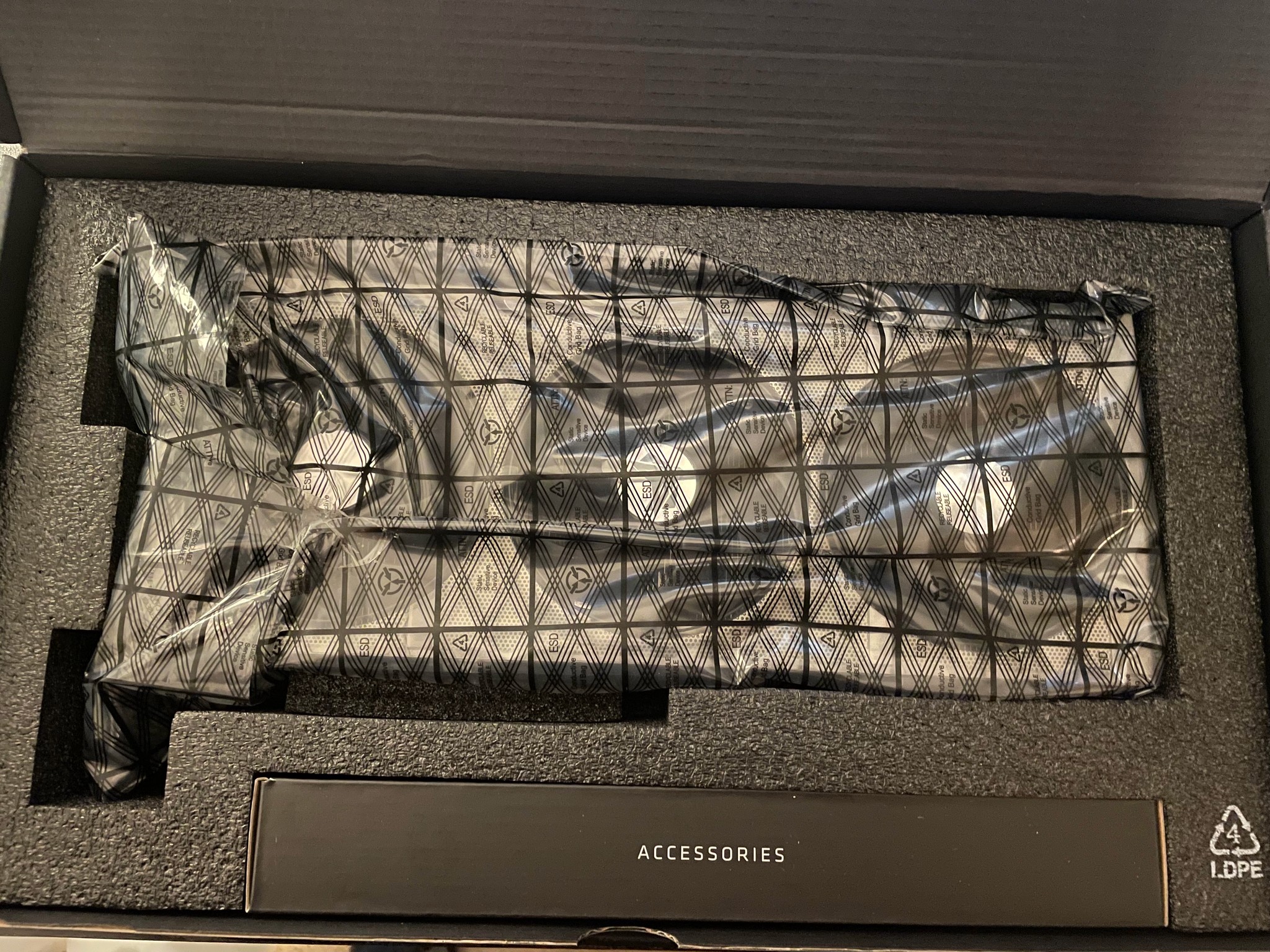 AMD Sapphire Nitro+ 9070xt 16GB GDDR6