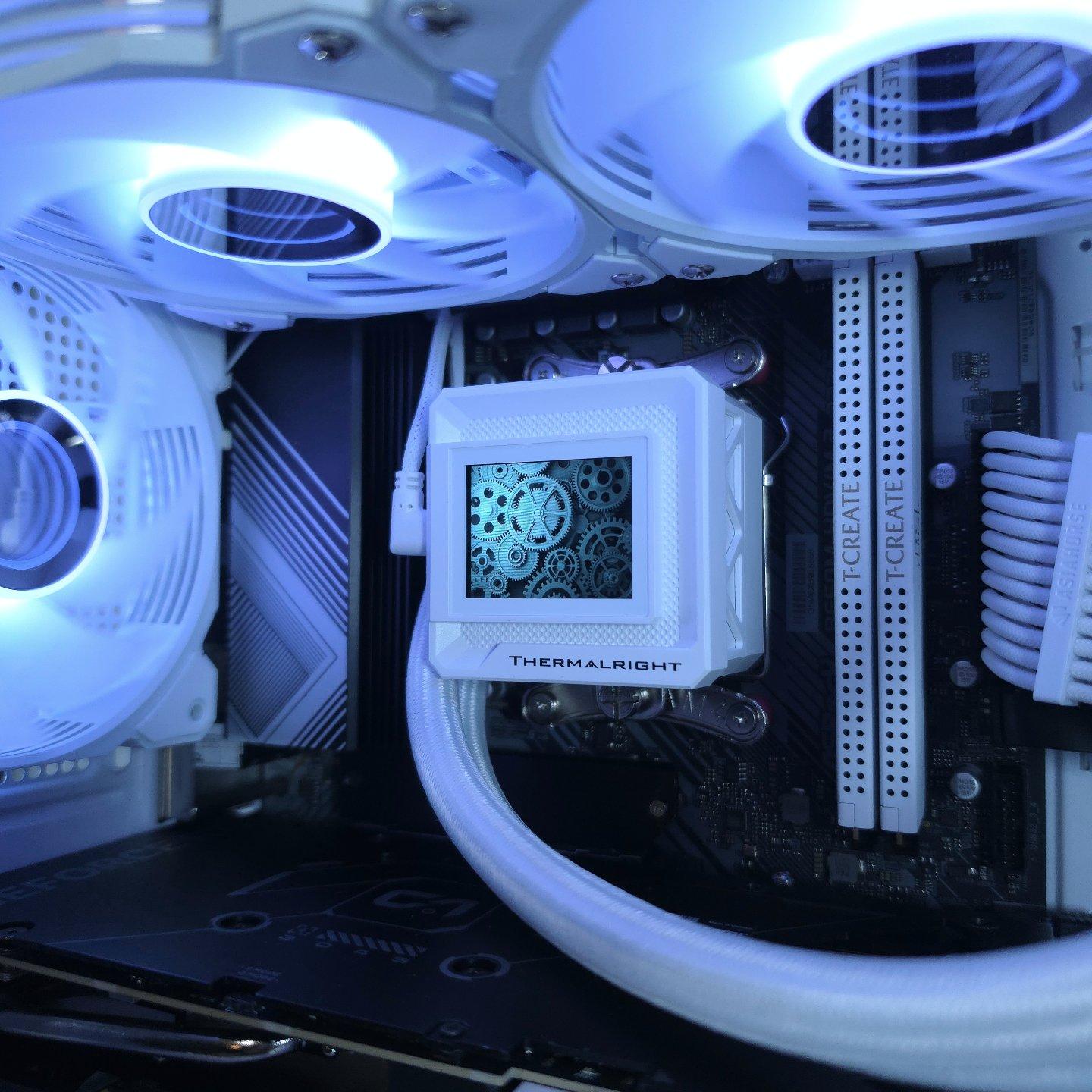 RTX 5060 Ti 🤍 Ryzen 5 7500F