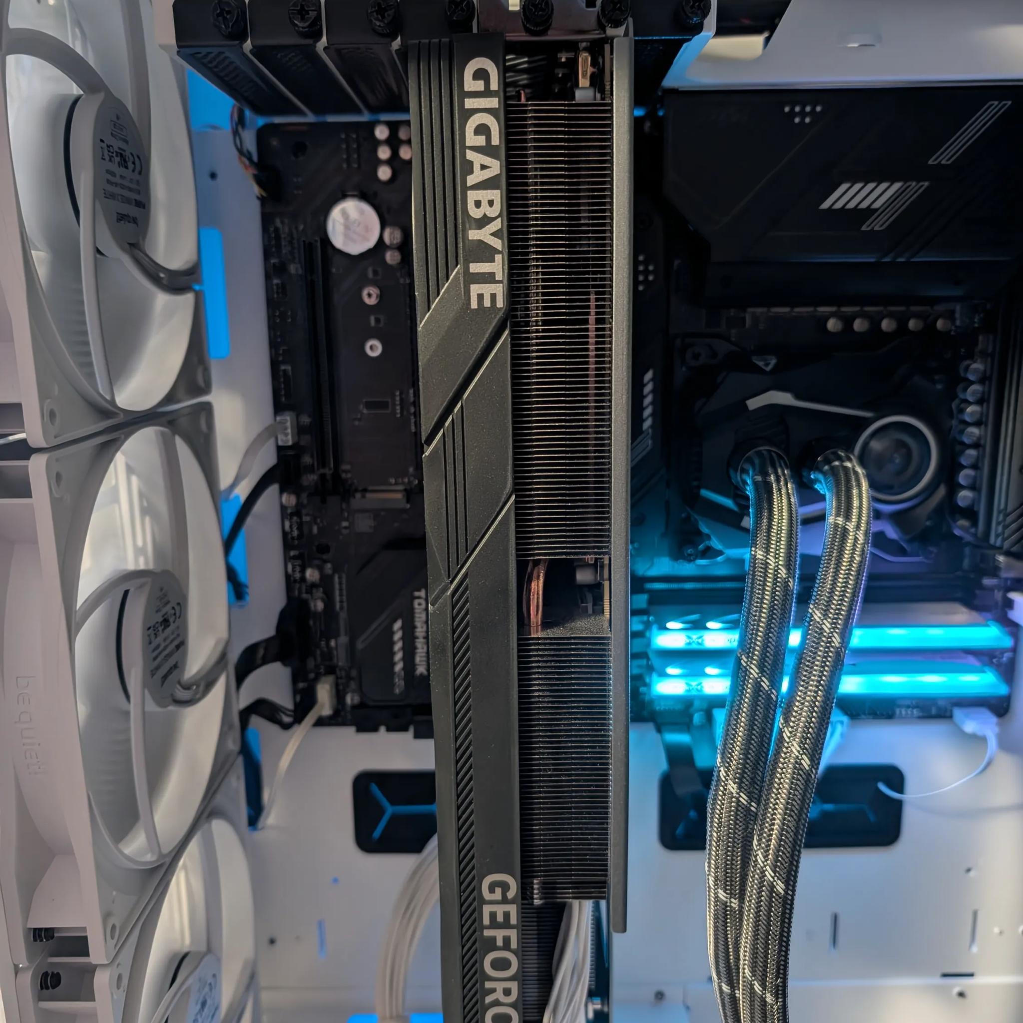 Gigabyte RTX 4080 Super WINDFORCE V2