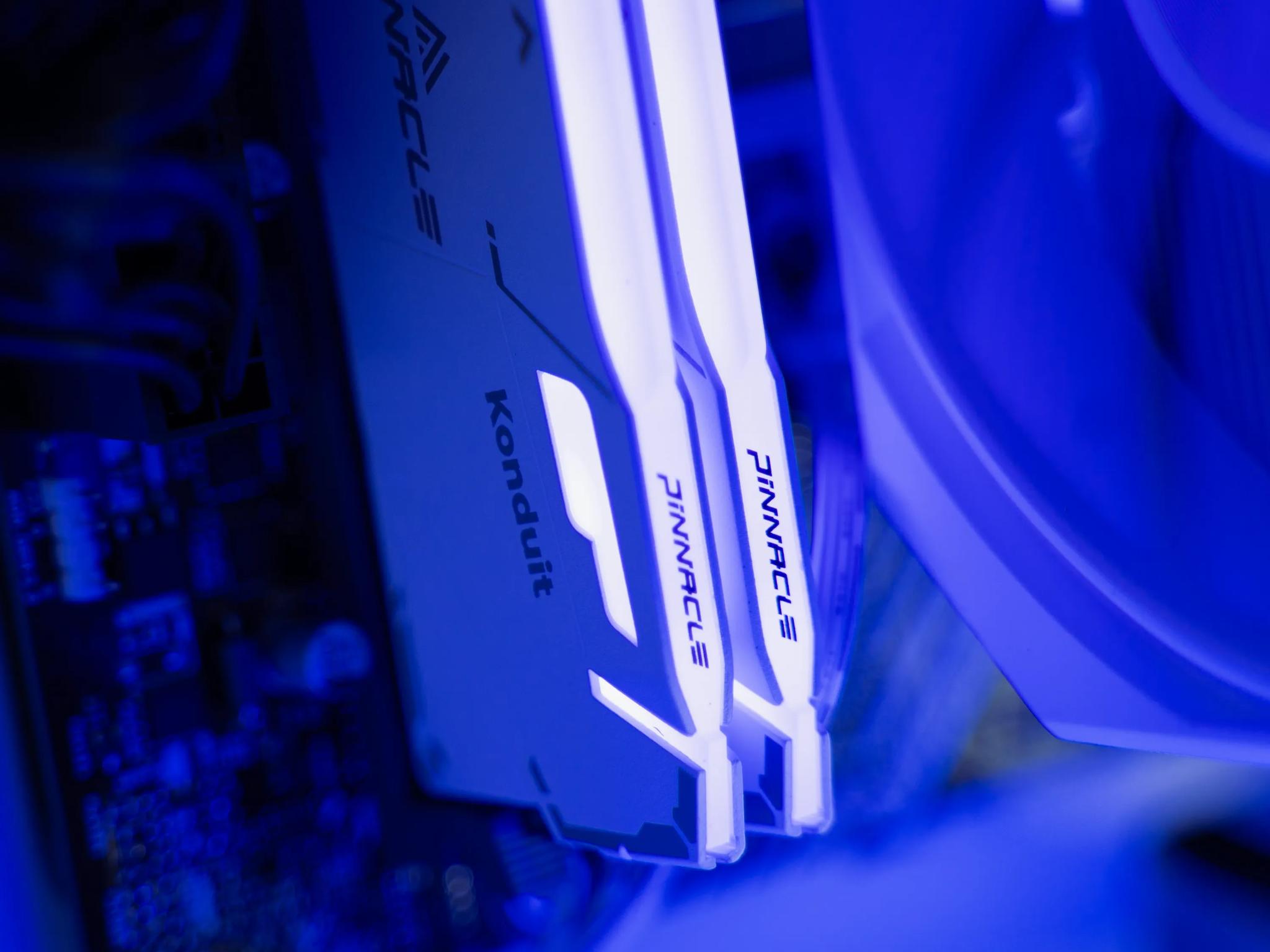 “GhosteCorpo” RTX 4060 i7 11700F 32GB Windows 11 1TB Workstation Gaming PC