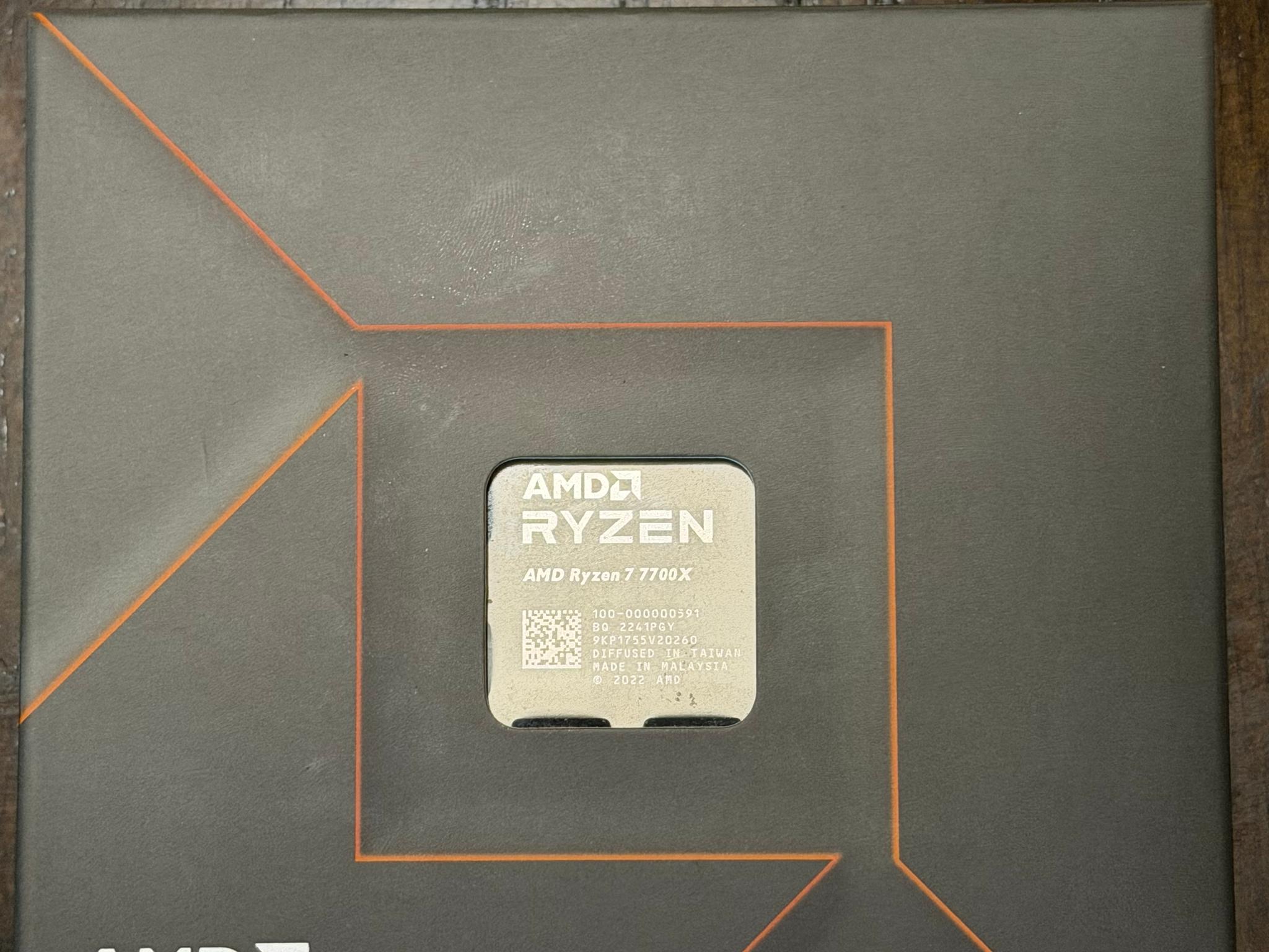 AMD Ryzen 7 7700X