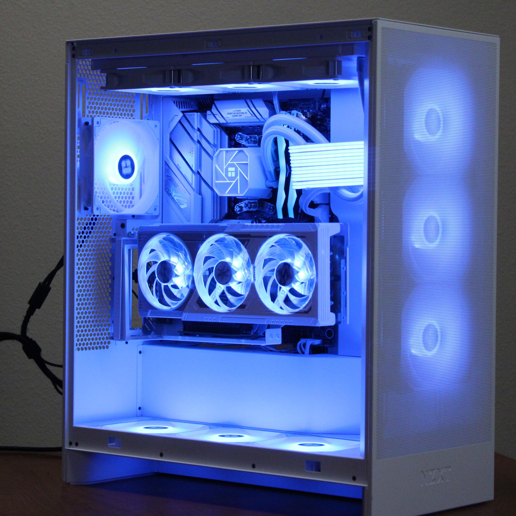 4K MONSTER - ASROCK 9070XT OC 16GB-R7 7800X3D-32GB DDR5 6000 CL36-ROG B650 WIFI-1TB SSD-RGB
