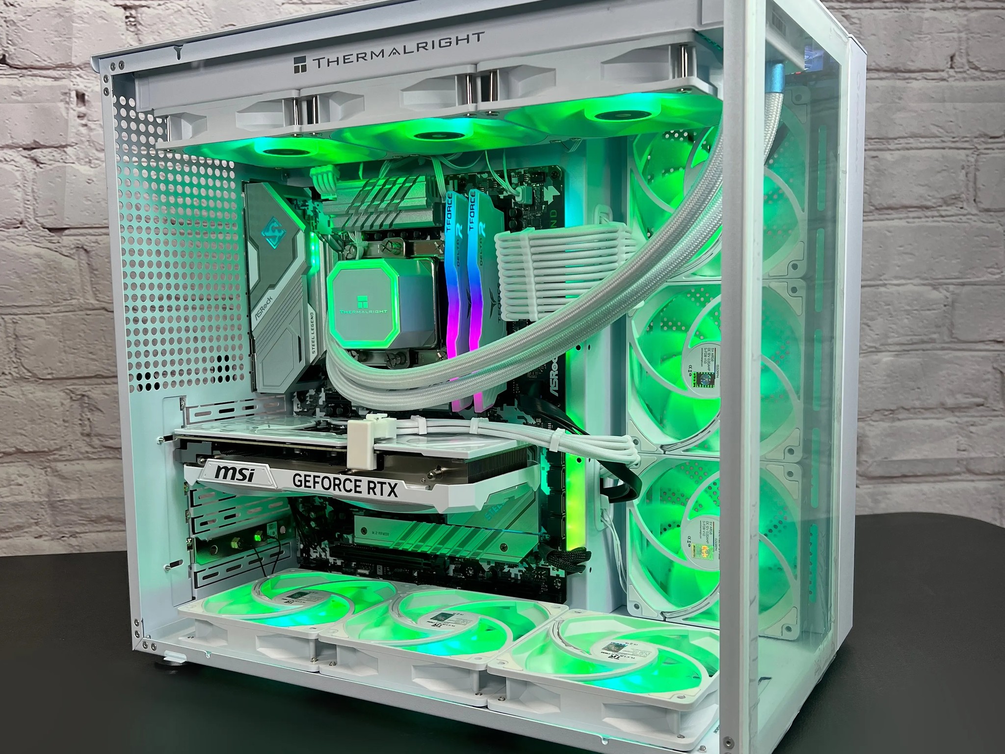 Intel i5 13600K RTX 4070 32GB RAM 1TB M.2 Wifi 6 Win11 Pro Gaming PC