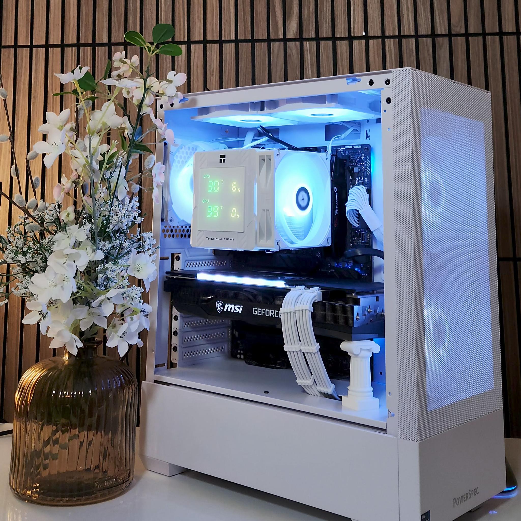 ⚪White PC🖥️ RTX 3070 8GB | i5 12600K | 16GB DDR4 | NVMe | Lian Li RGB | wifi/BT | Windows 11 1080p