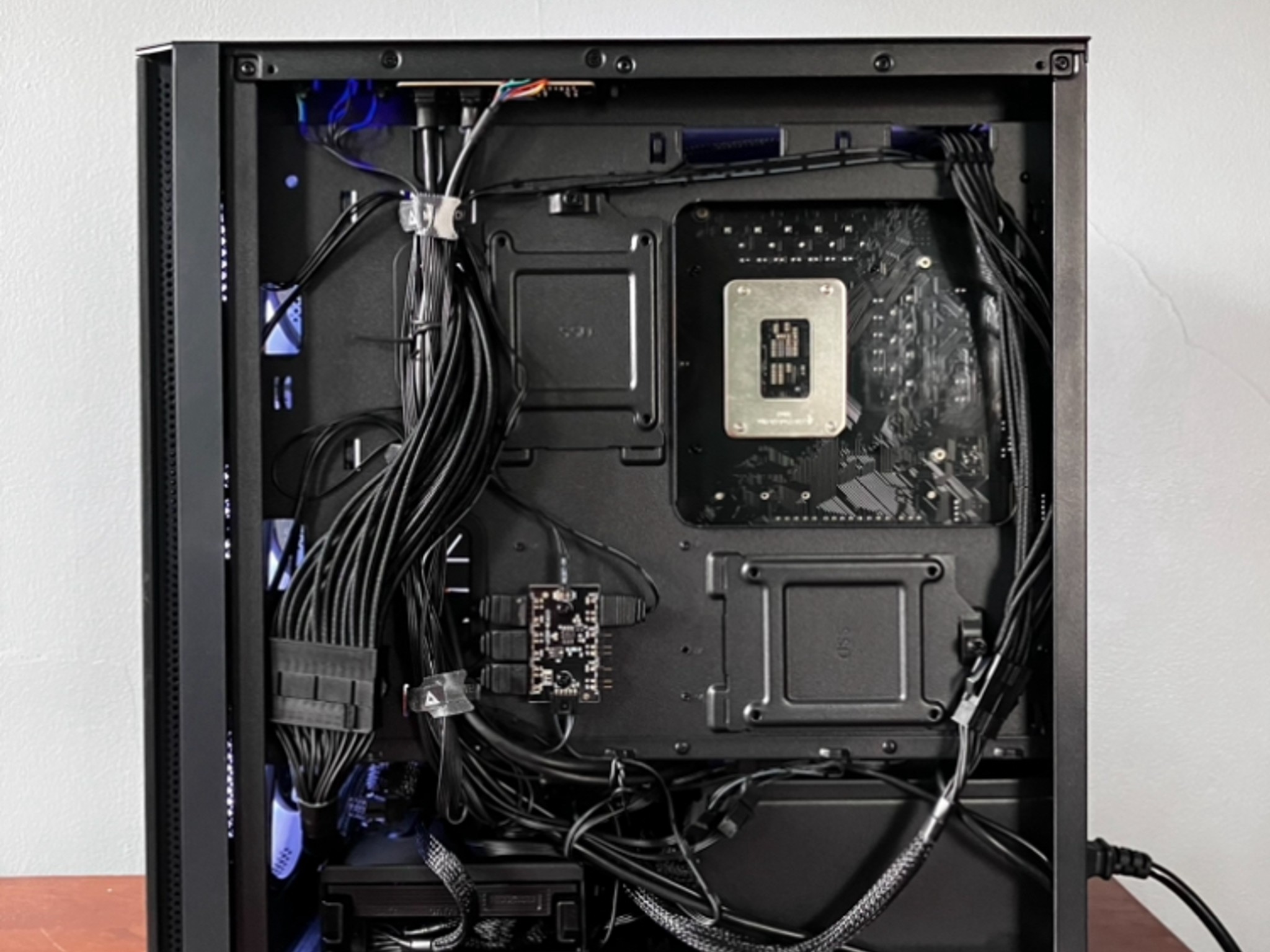 💎GTX 1070 Ti - i3-12100f GAMING PC! ON SALE!💎