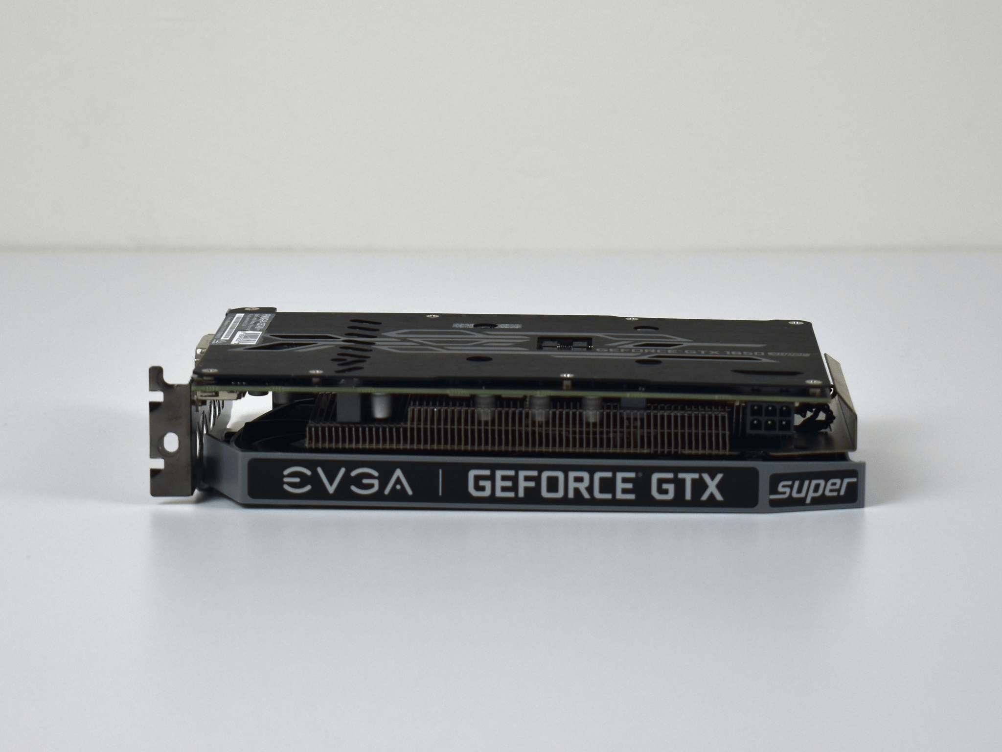 (1650 SUPER) Mint Condition : EVGA GTX 1650 SUPER SC Ultra