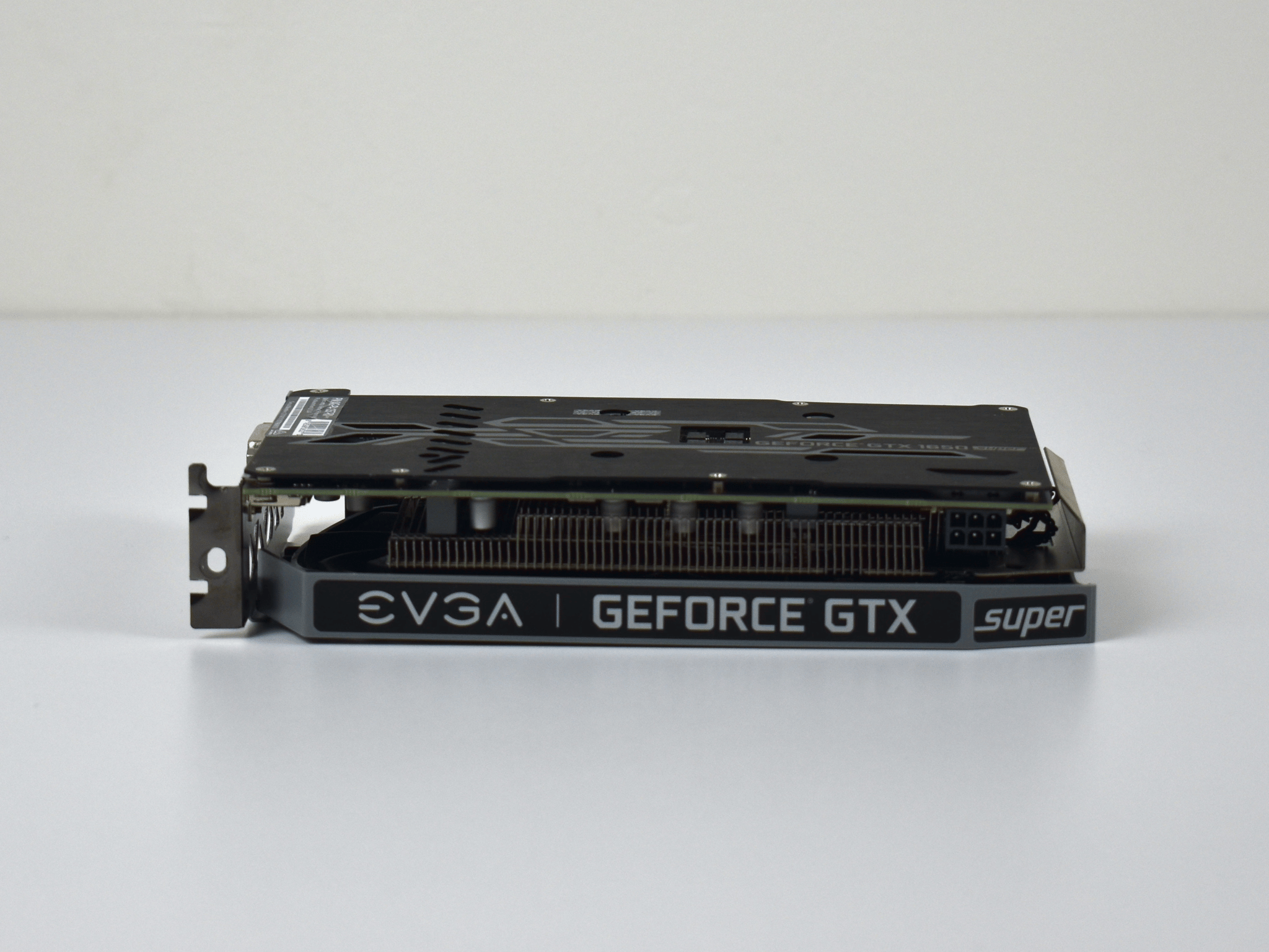 (1650 SUPER) Mint Condition : EVGA GTX 1650 SUPER SC Ultra