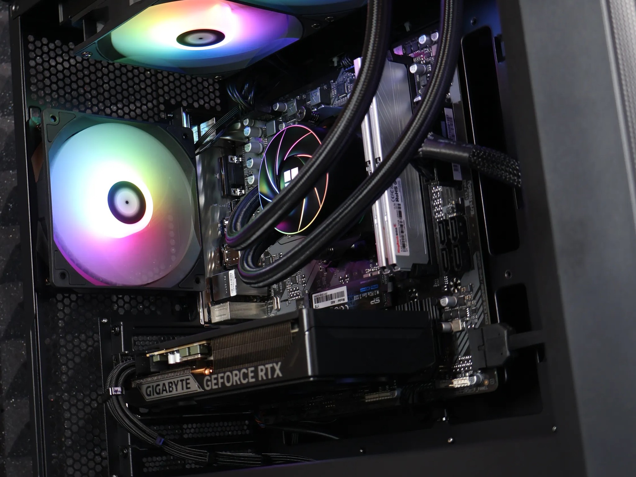 SALE ⚫ Ryzen 5 7600X/RTX 5060 8 GB Gaming/Streaming PC ⚫