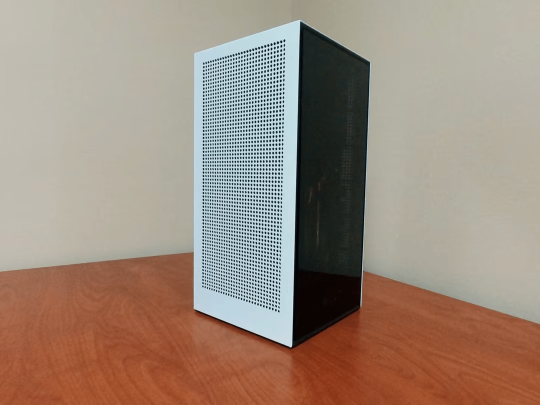 ITX 5600x + 6600XT Build!!