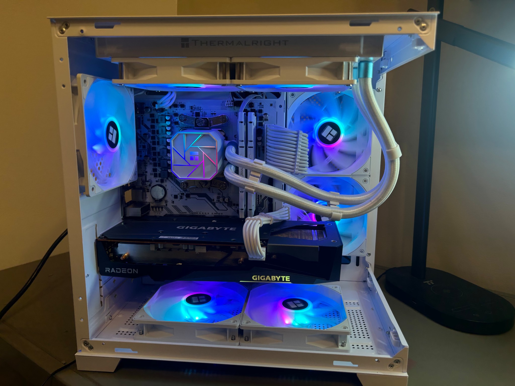 ❄️⚪️1440p Liquid-Cooled Gaming PC⚪️❄️