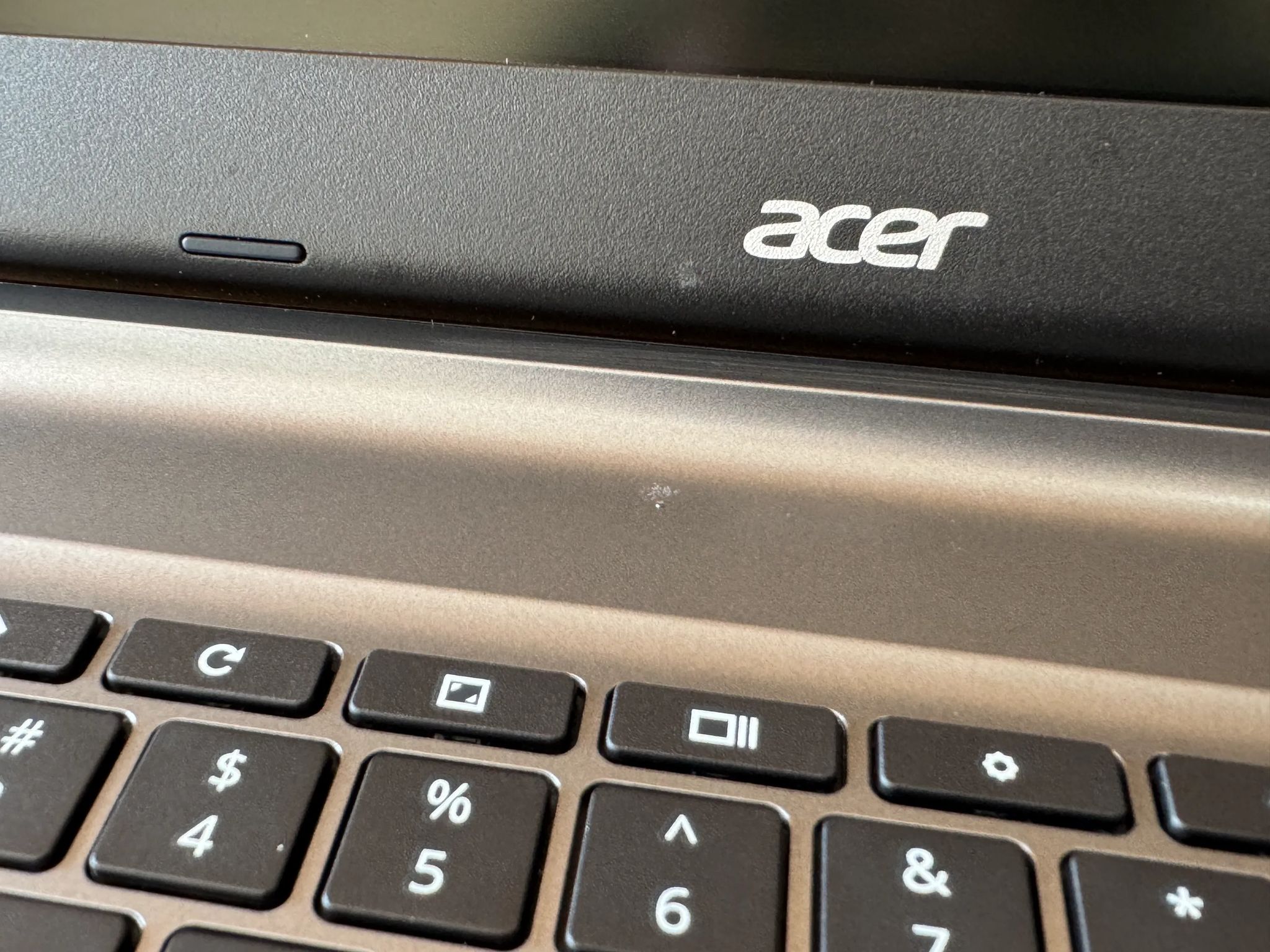 Acer Chromebook 15 CB3-532-C47C - Intel Celeron N3060 (Quad-Core) - 2GB RAM - 16GB eMMC - ChromeOS