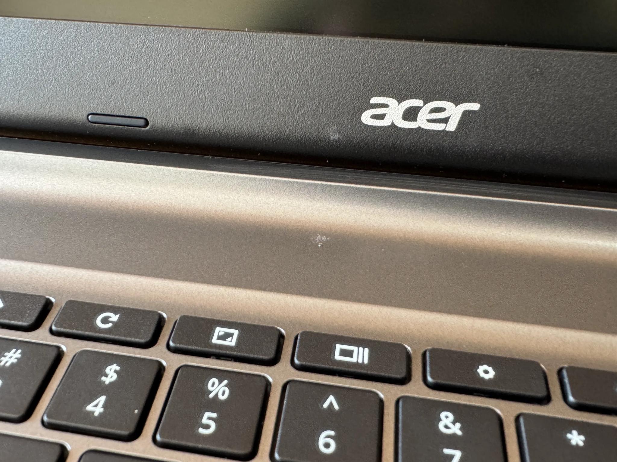Acer Chromebook 15 CB3-532-C47C - Intel Celeron N3060 (Quad-Core) - 2GB RAM - 16GB eMMC - ChromeOS
