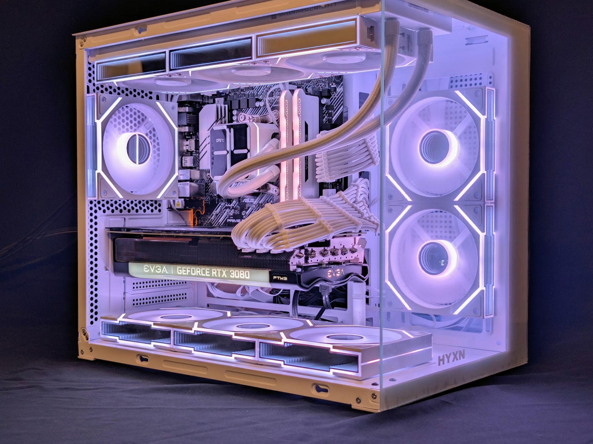 White Gaming PC | RTX 3080, R7 5800X, 32GB RAM, 1TB SSD