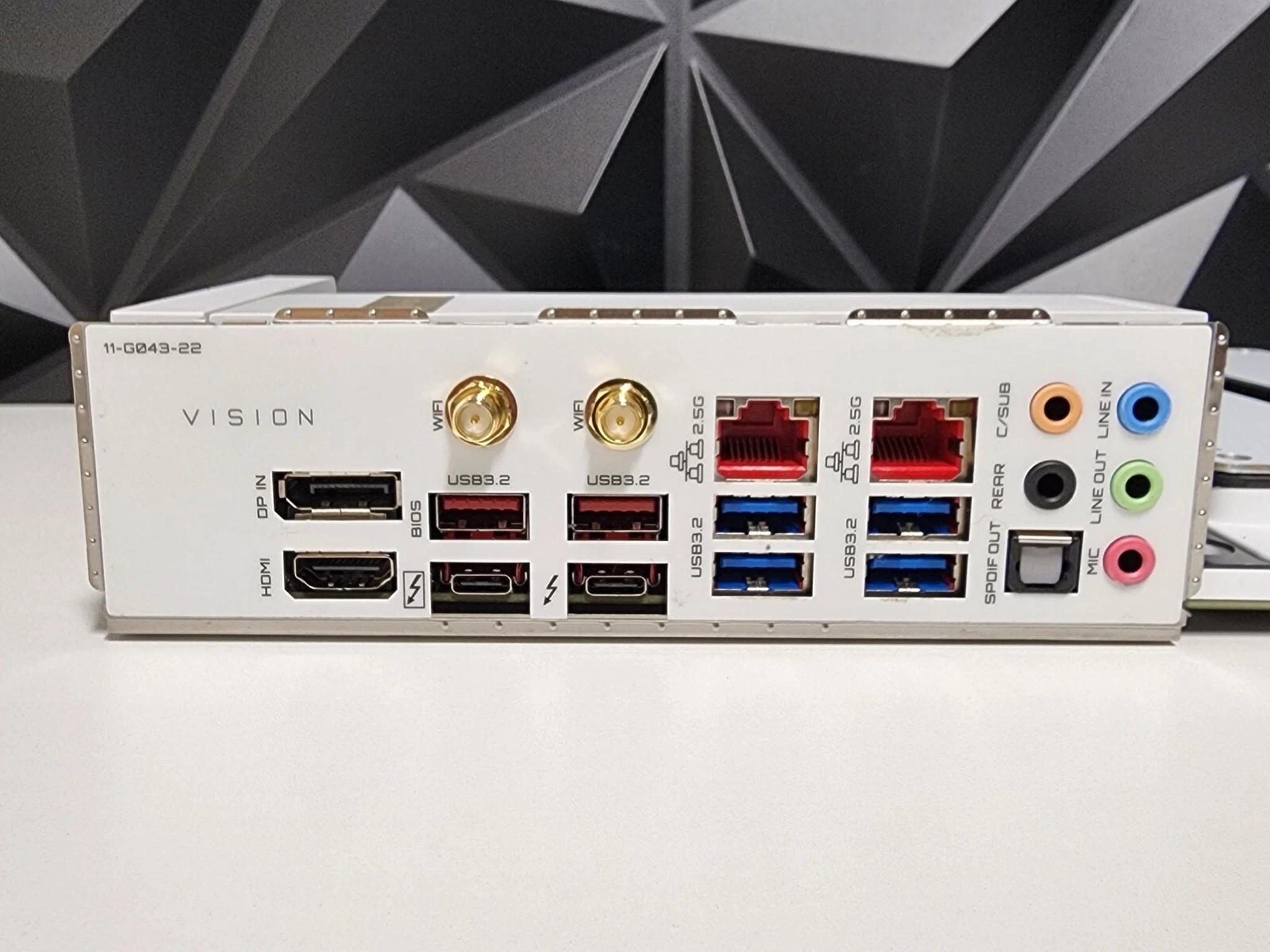 UPDATED BIOS Gigabyte Z590 Vision D WIFI DDR4 LGA 1200 ATX Motherboard