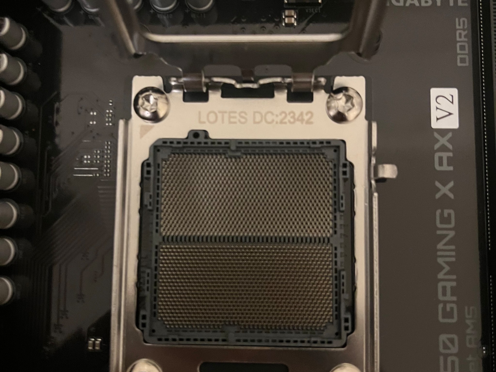 GIGABYTE B650 Gaming X AX V2(DDR5, AM5)
