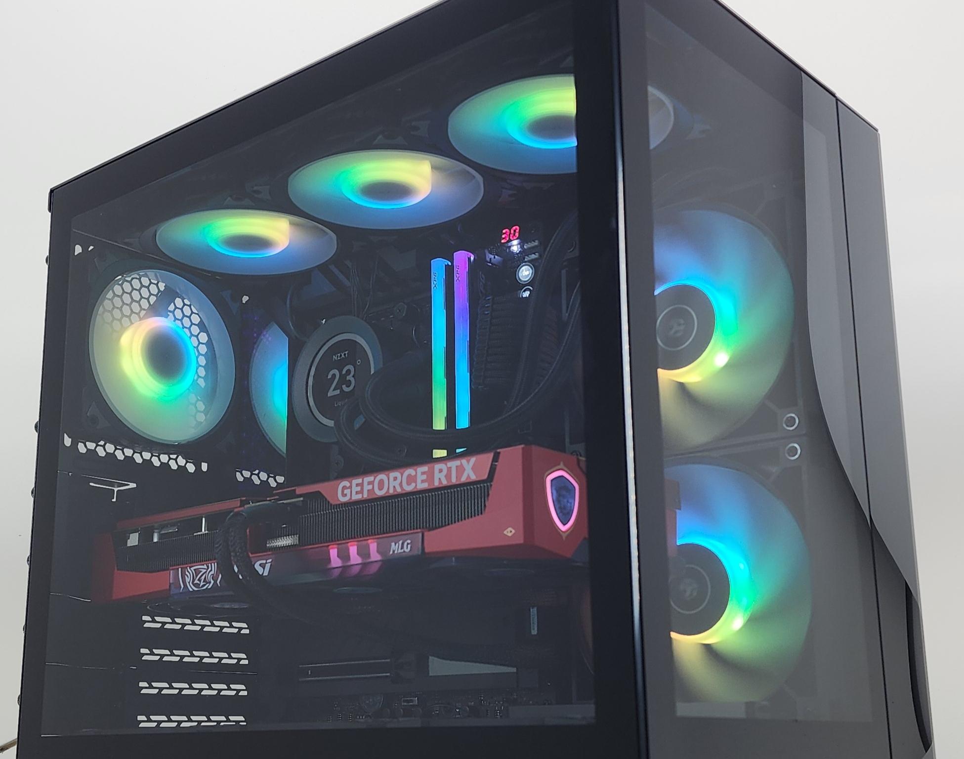 Gaming PC Ryzen 7 9700X 32GB RAM 1TB SSD RTX 5070 Ti 16GB Windows 11 Computer