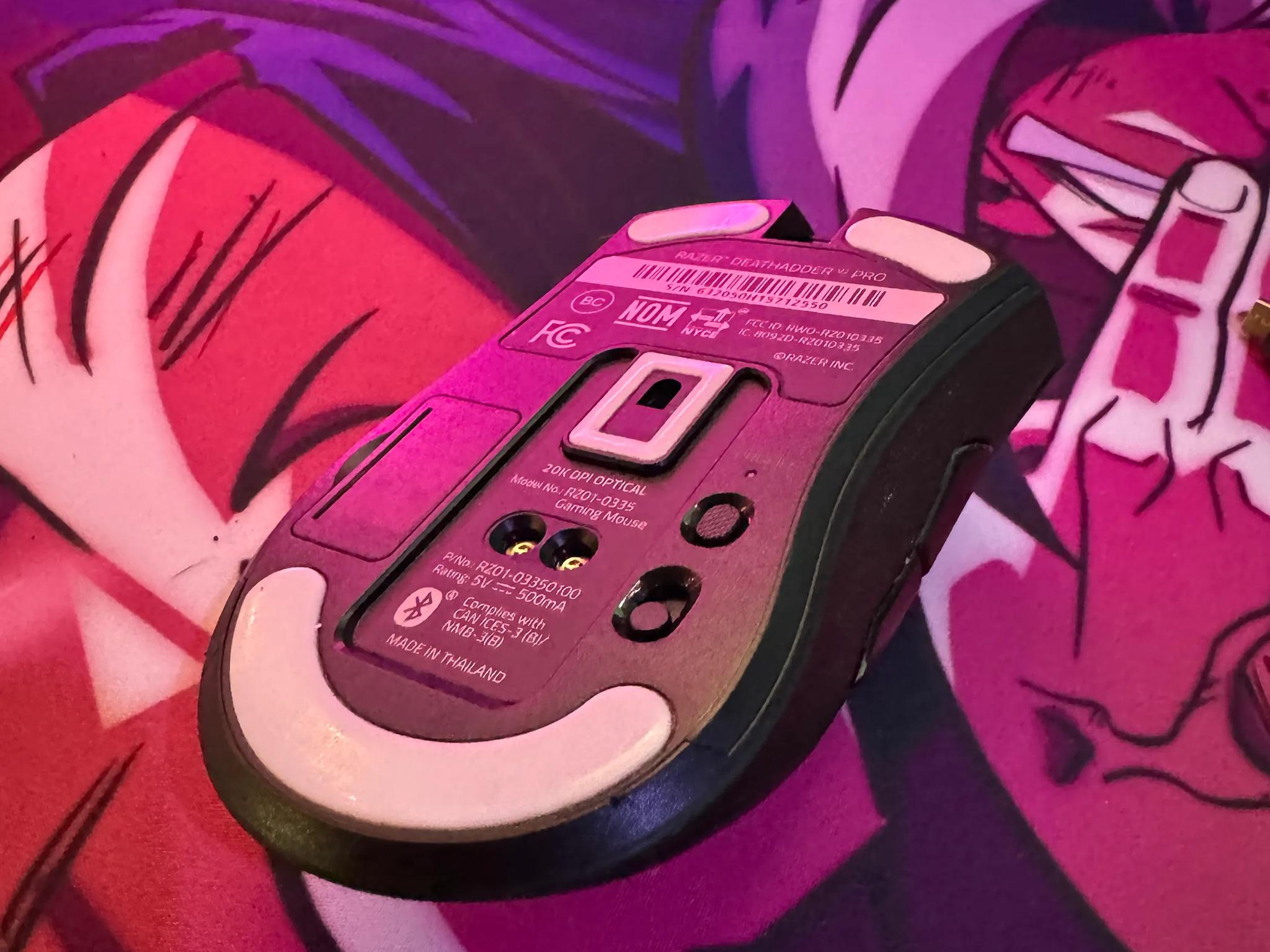 Razer BlackWidow V3 Pro Mechanical Wireless Keyboard & Razer DeathAdder V2 Pro Wireless Gaming Mouse