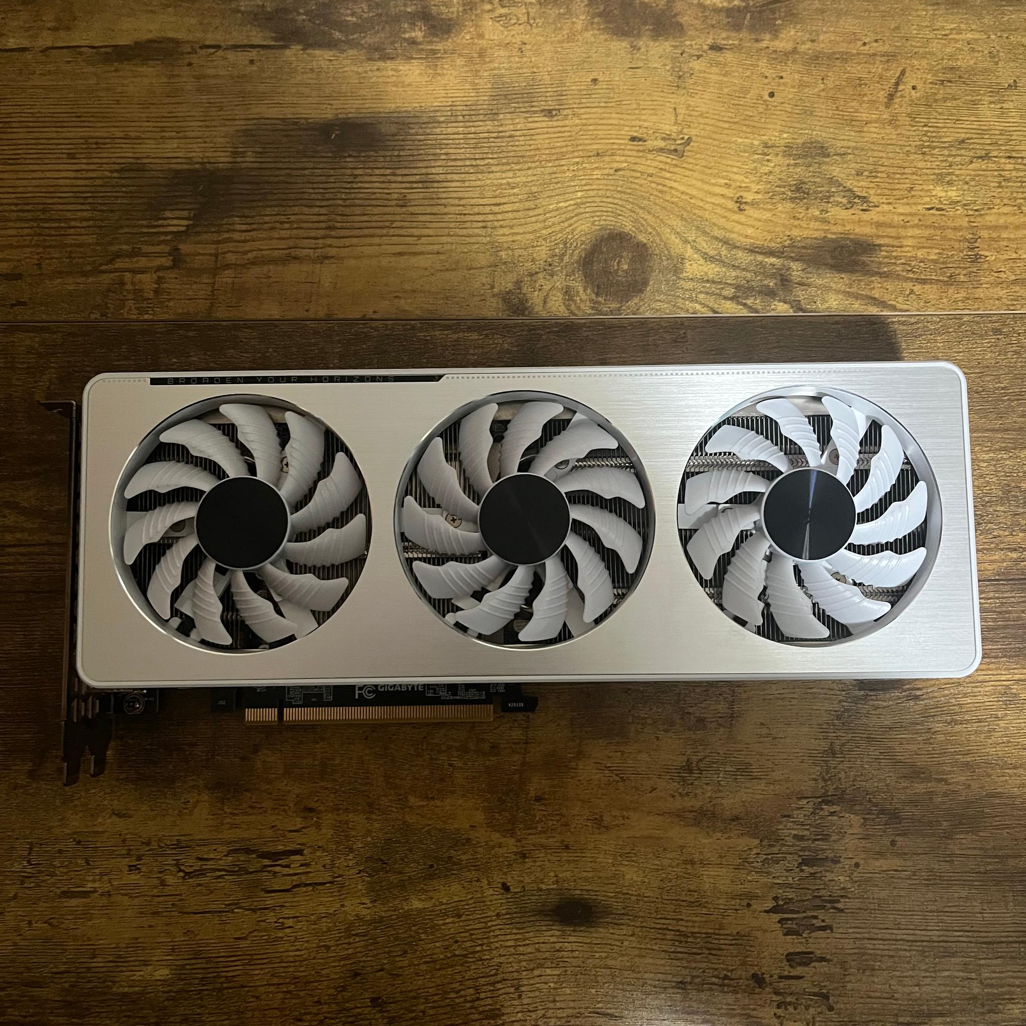GIGABYTE Vision OC GeForce RTX 3060 12GB