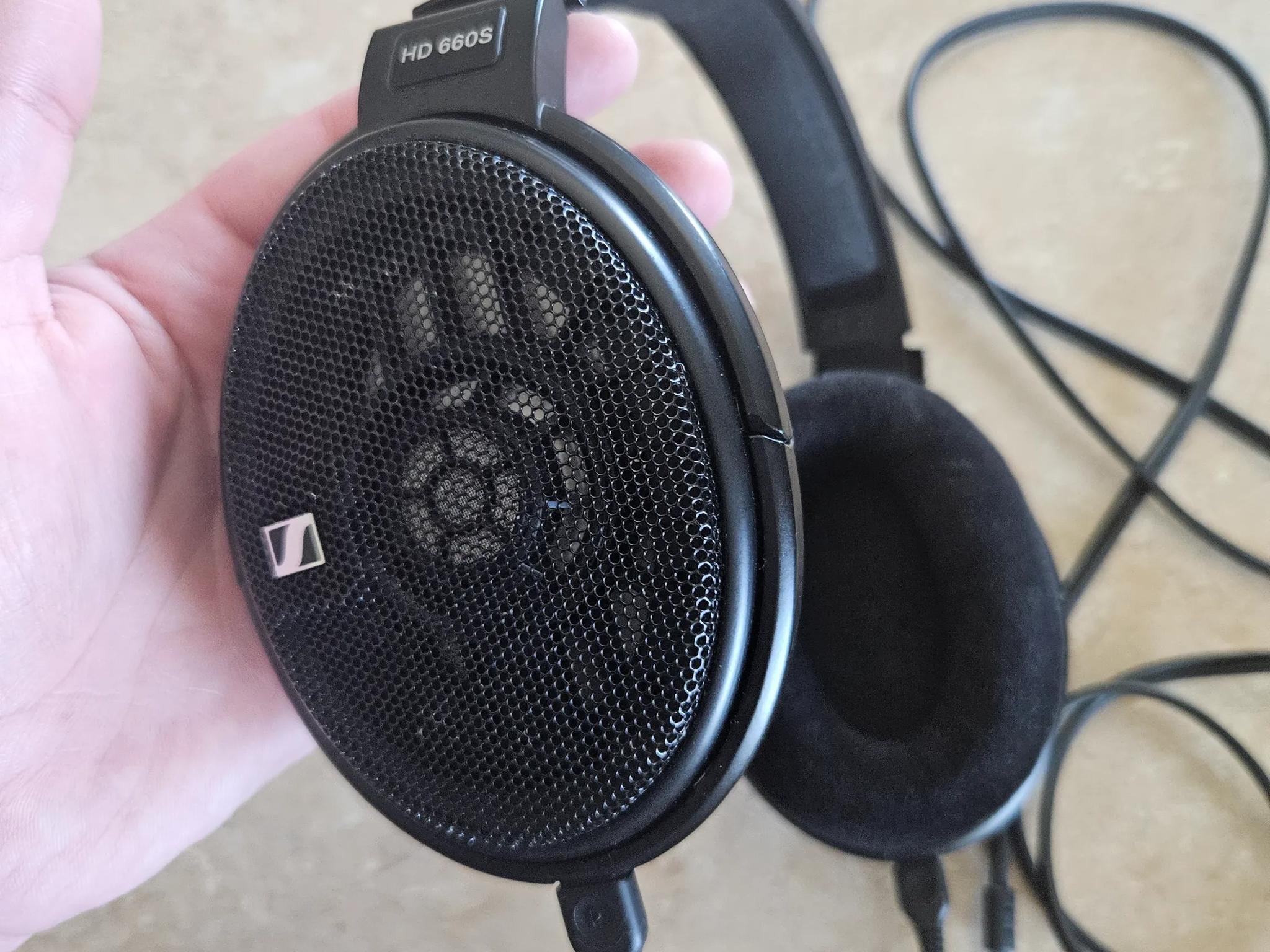 Sennheiser HD660s
