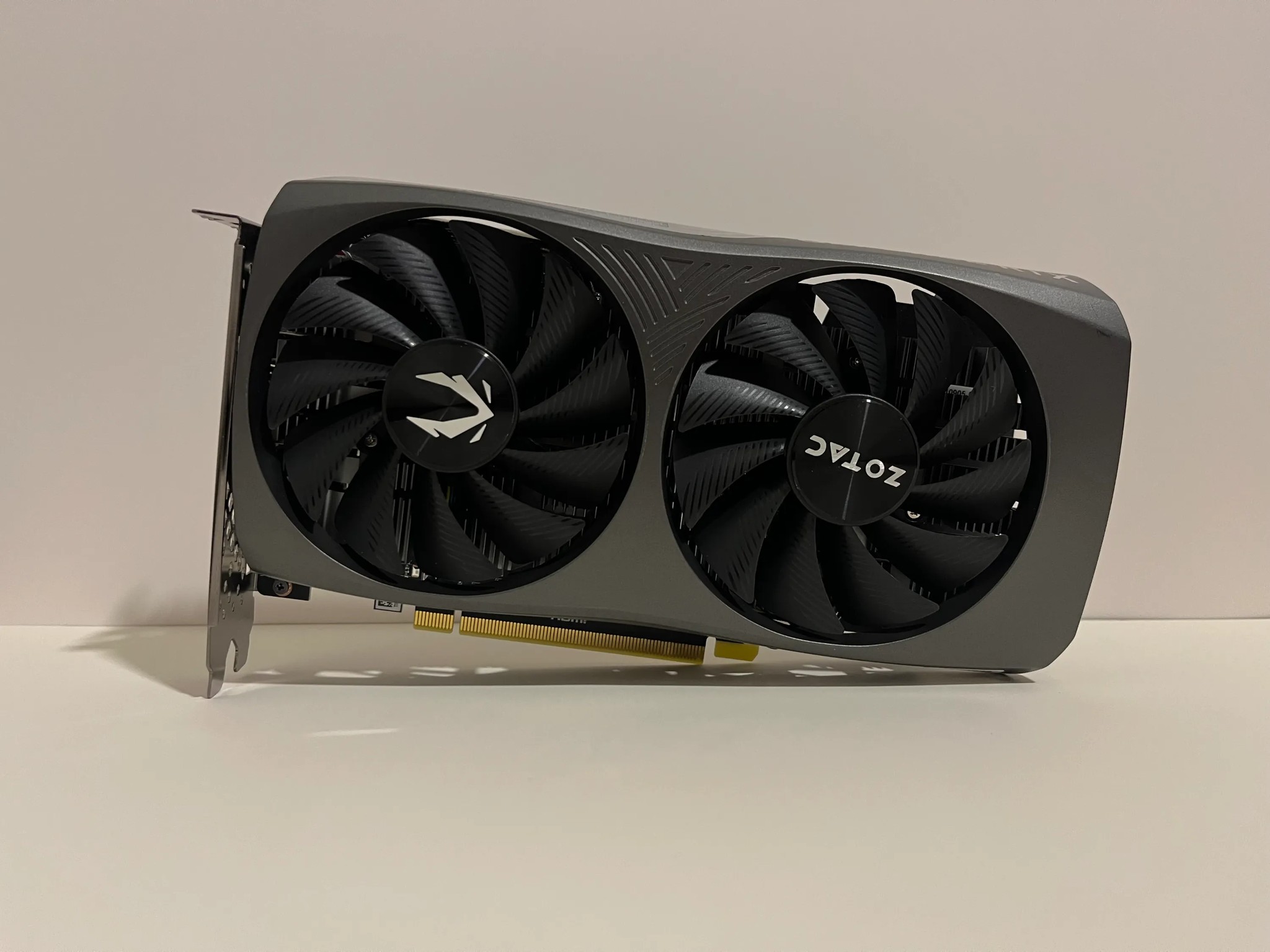 RTX 4060 Zotac Twin Edge GPU