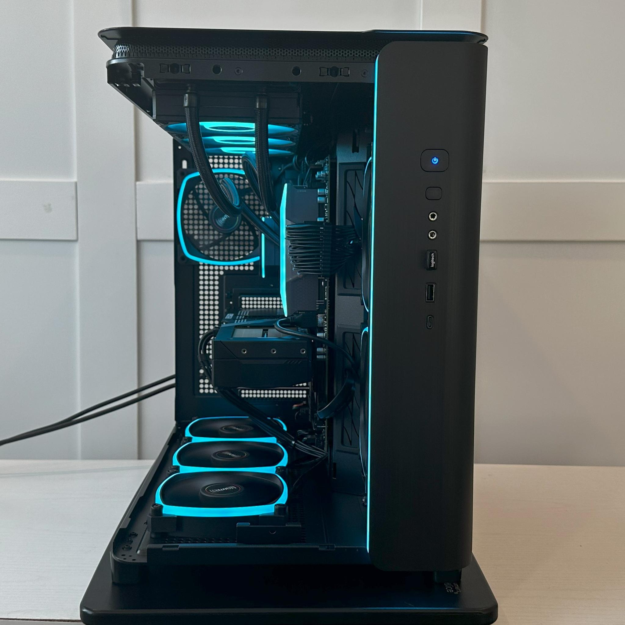 🔥NEW GIGABYTE NVIDIA GEFORCE RTX 5070 12GB / AMD RYZEN 7 7700X/ 32GB RAM/ 2TB NVME🔥