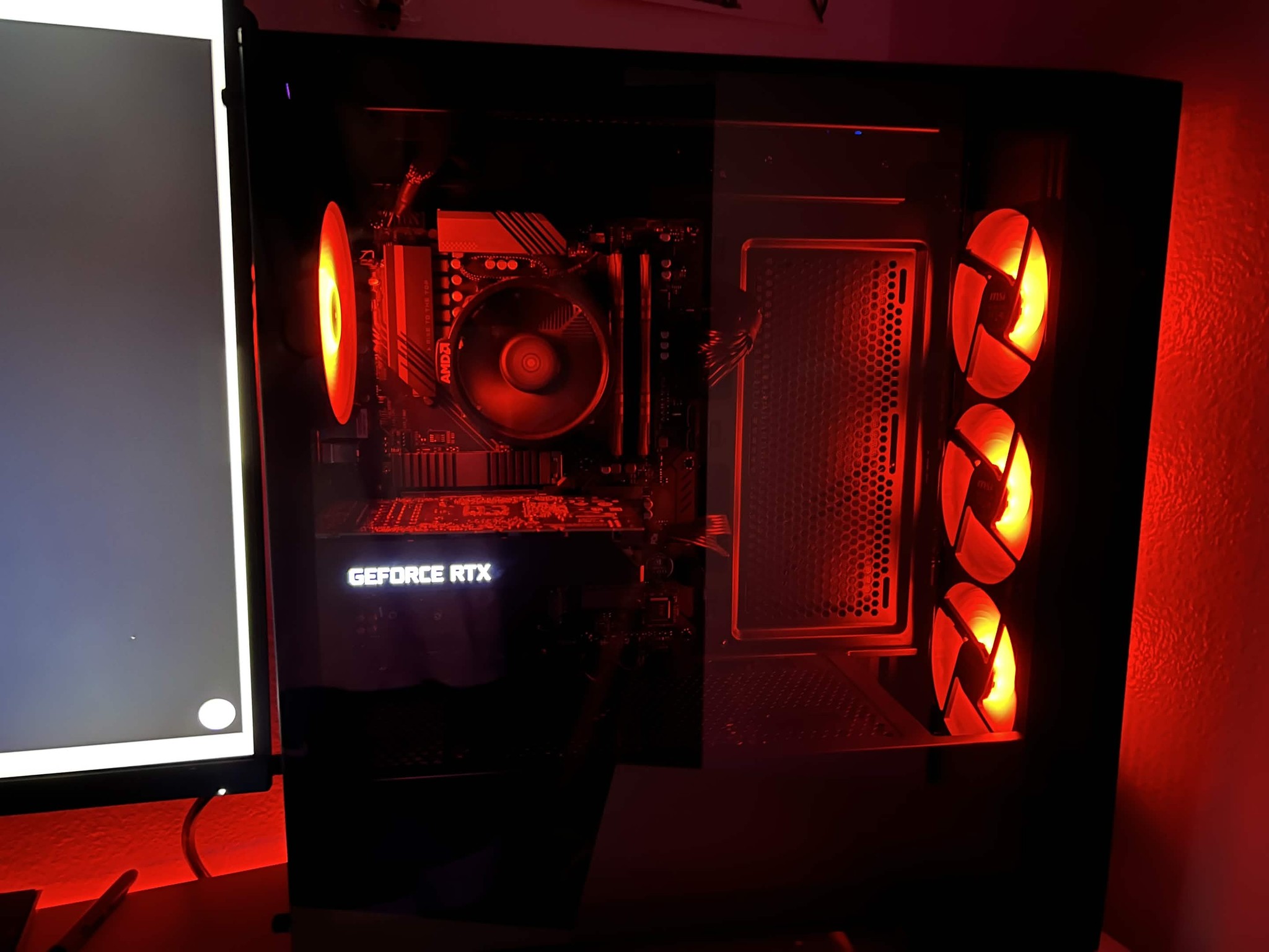 RTX 3060 | Ryzen 5 5500 | 1TB SSD | 16GB RAM