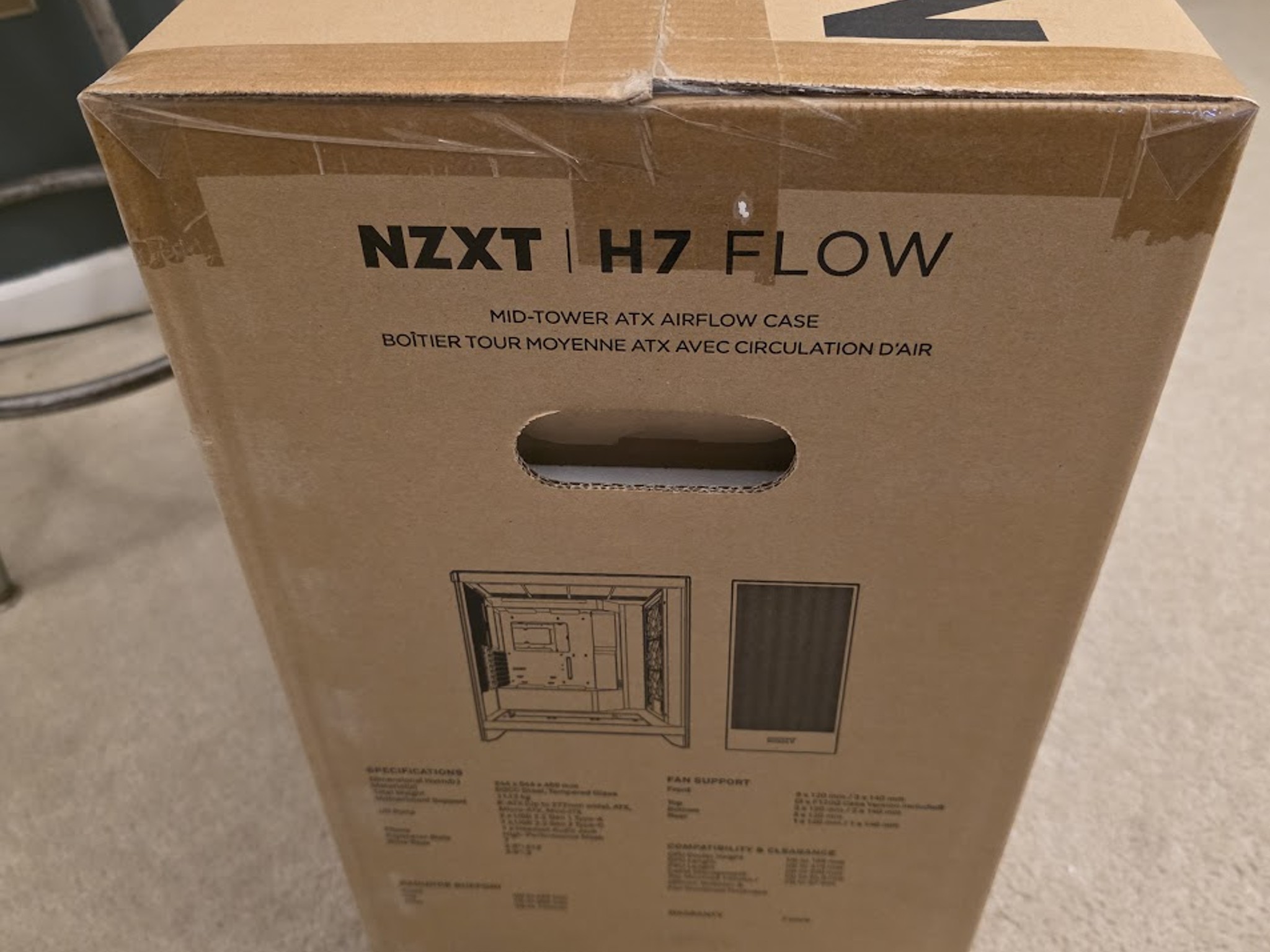 NZXT H7 Flow (2024) Tempered Glass ATX Mid-Tower Computer Case - White